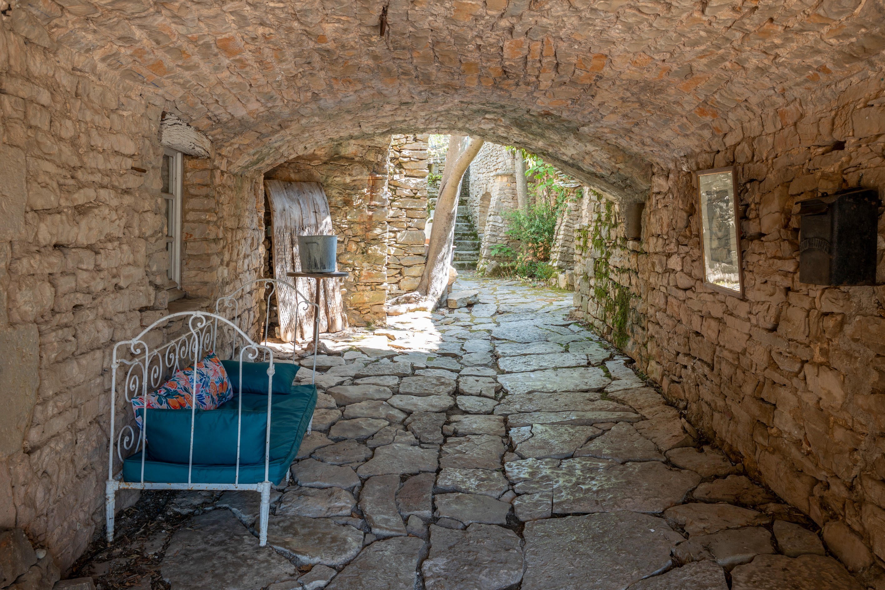  An exceptional stone farmhouse exuding charm and authenticity - 物件實景
