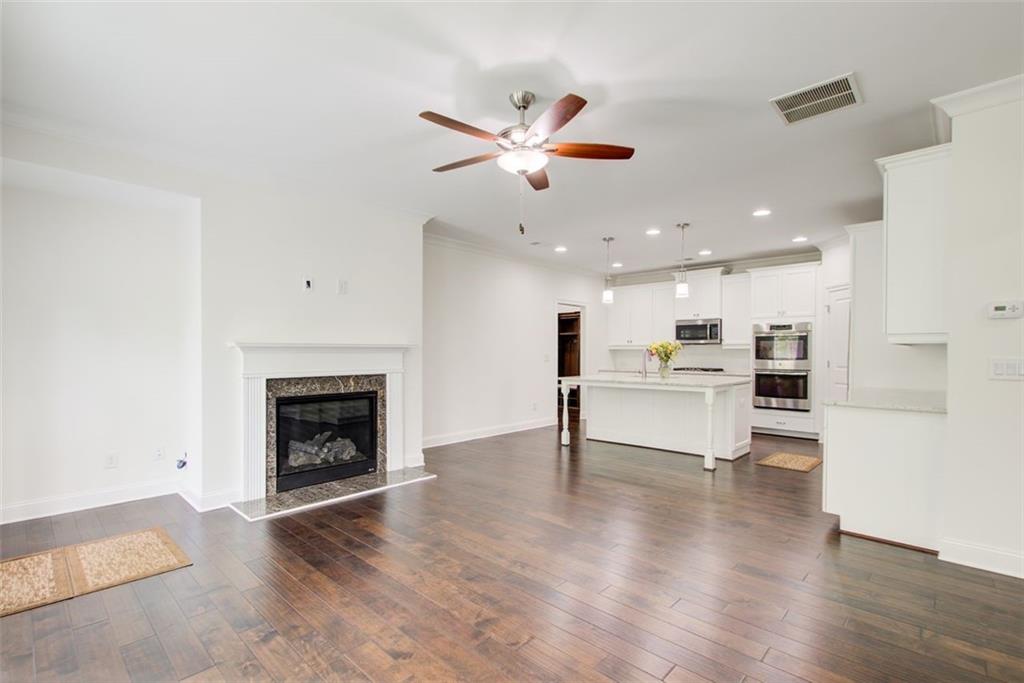 Alpharetta, Georgia, 30004, United States, 3 Bedrooms Bedrooms, ,3 BathroomsBathrooms,Residential,For Sale,1900894