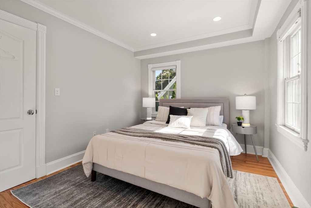 Concord, Massachusetts, 01742, United States, 3 Bedrooms Bedrooms, ,3 BathroomsBathrooms,Residential,For Sale,1949763