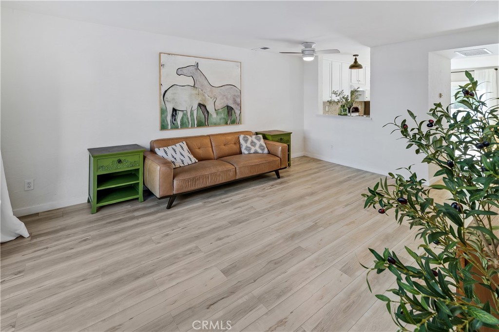 Carlsbad, California, 92011, United States, 2 Bedrooms Bedrooms, ,2 BathroomsBathrooms,Residential,For Sale,1827454