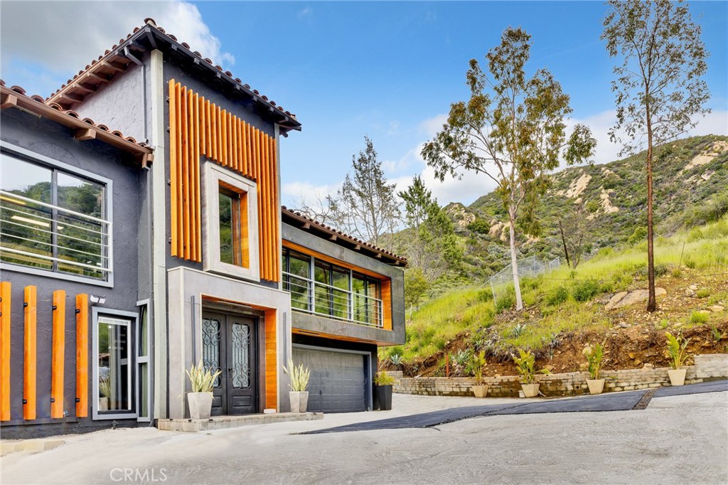 Calabasas, California, 91302, United States, 5 Bedrooms Bedrooms, ,3 BathroomsBathrooms,Residential,For Sale,1742769