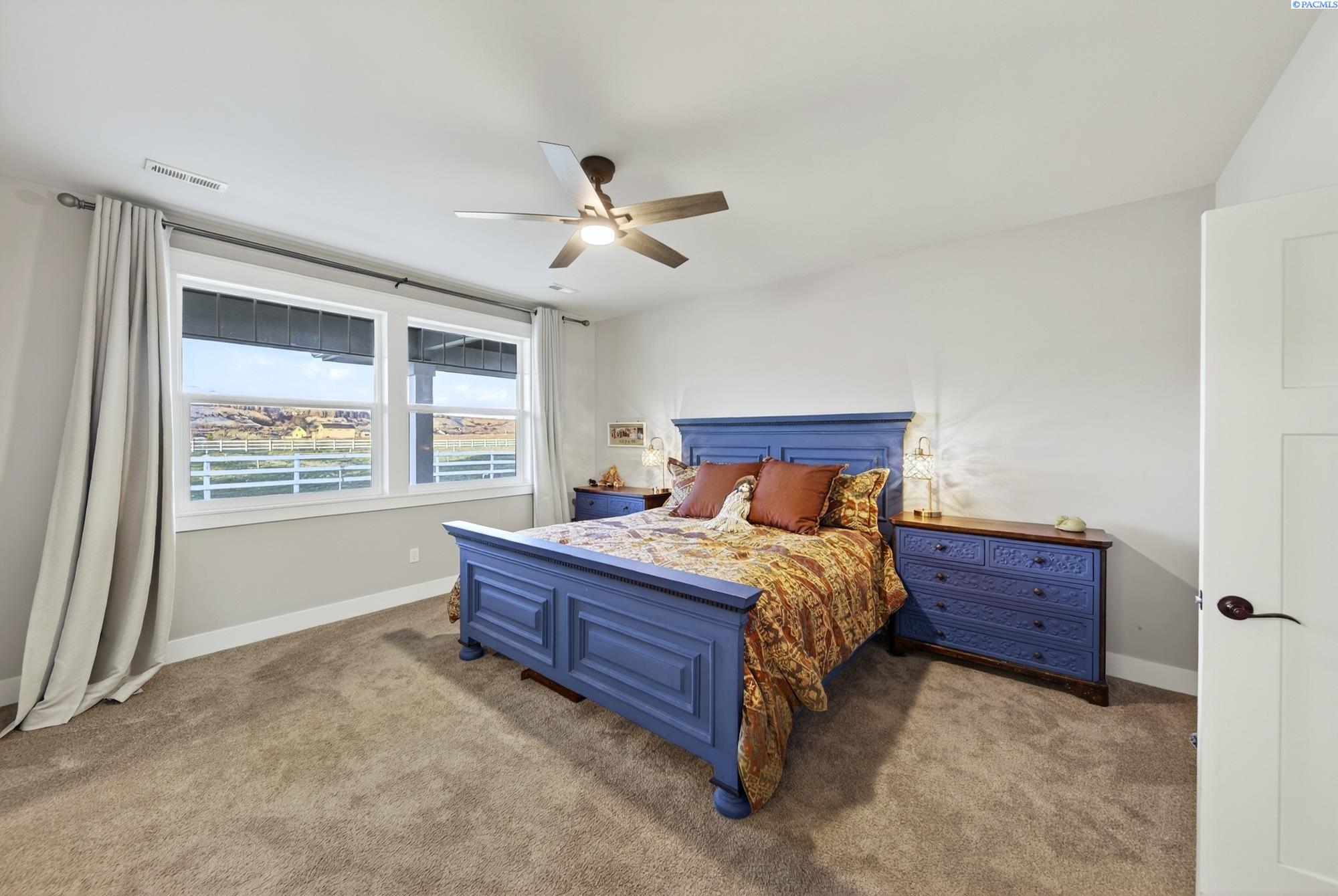 Prosser, Washington, 99350, United States, 3 Bedrooms Bedrooms, ,1 BathroomBathrooms,Residential,For Sale,1998379