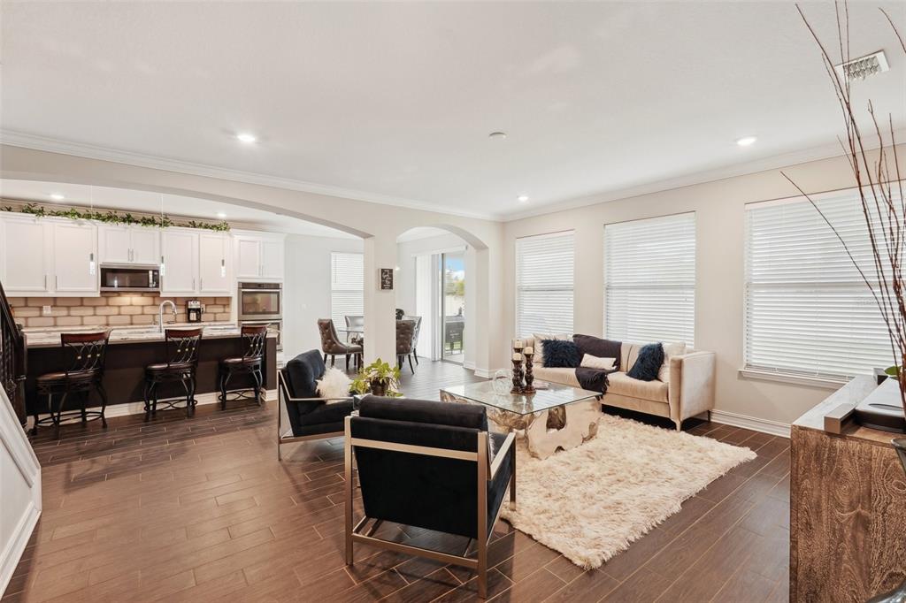 Bradenton, Florida, 34211, United States, 6 Bedrooms Bedrooms, ,4 BathroomsBathrooms,Residential,For Sale,1692676