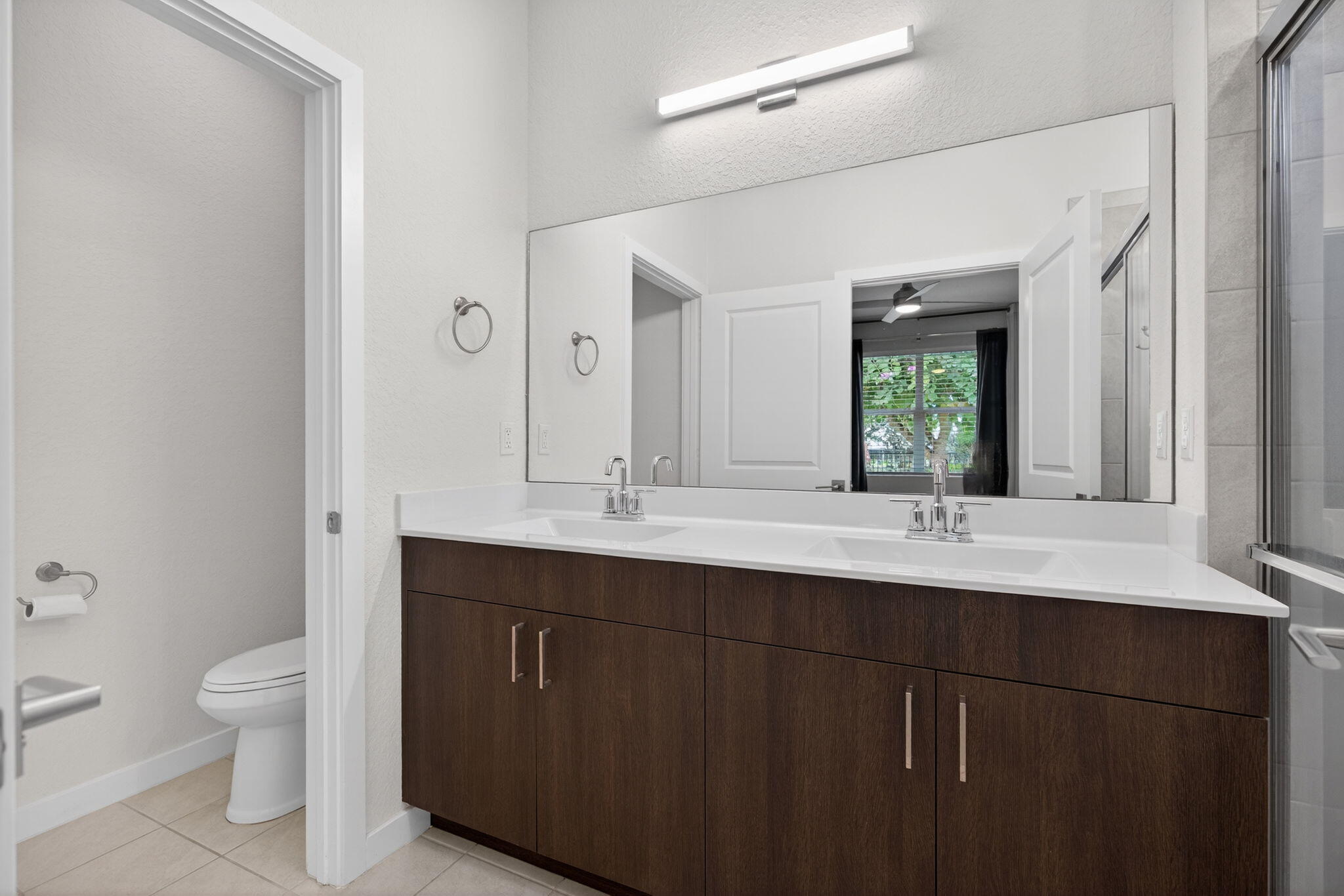 Hobe Sound, Florida, 33455, United States, 2 Bedrooms Bedrooms, ,2 BathroomsBathrooms,Residential,For Sale,2000566