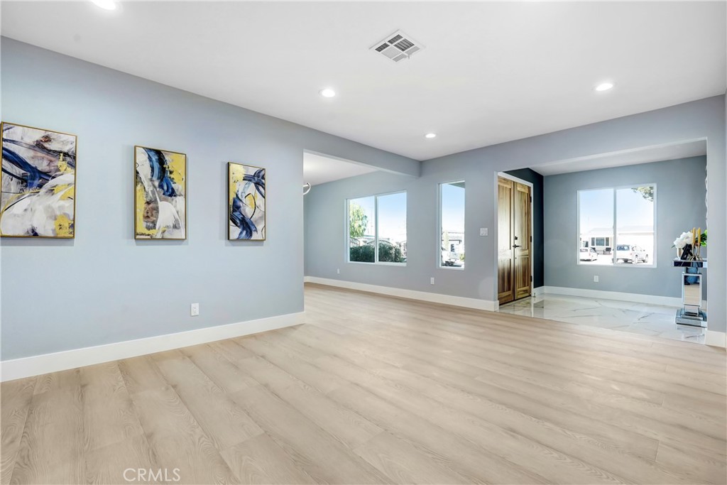 Palmdale, California, 93550, United States, 4 Bedrooms Bedrooms, ,2 BathroomsBathrooms,Residential,For Sale,2010362