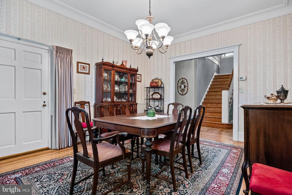 Lansdowne, Pennsylvania, 19050, United States, 5 Bedrooms Bedrooms, ,3 BathroomsBathrooms,Residential,For Sale,1926052