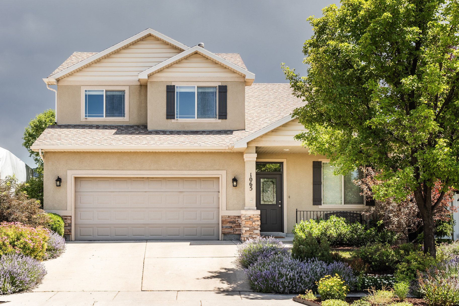  Backyard Oasis with Views and Trail Access in North Salt Lake - 物件實景