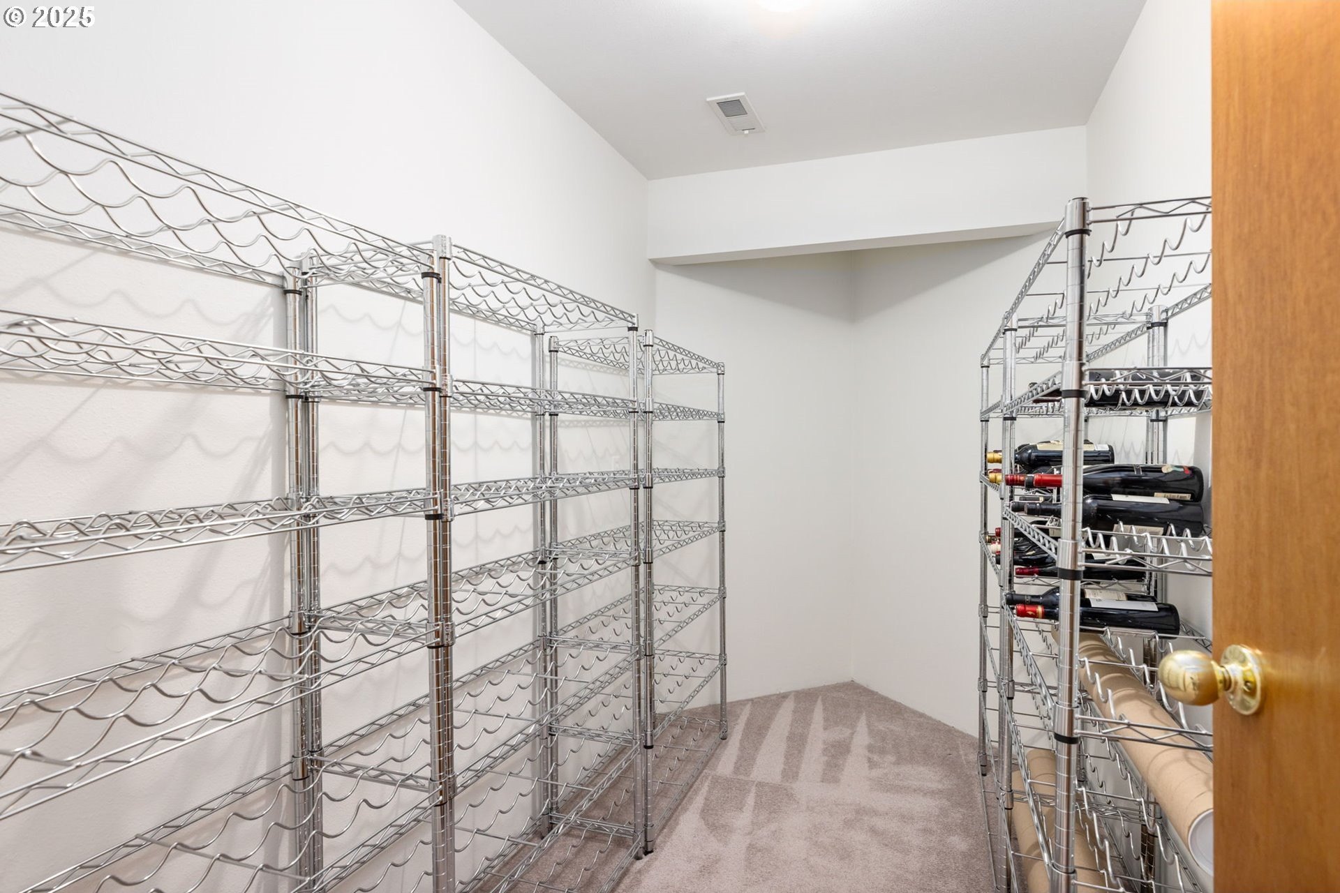 Happy Valley, Oregon, 97086, United States, 3 Bedrooms Bedrooms, ,4 BathroomsBathrooms,Residential,For Sale,1990937