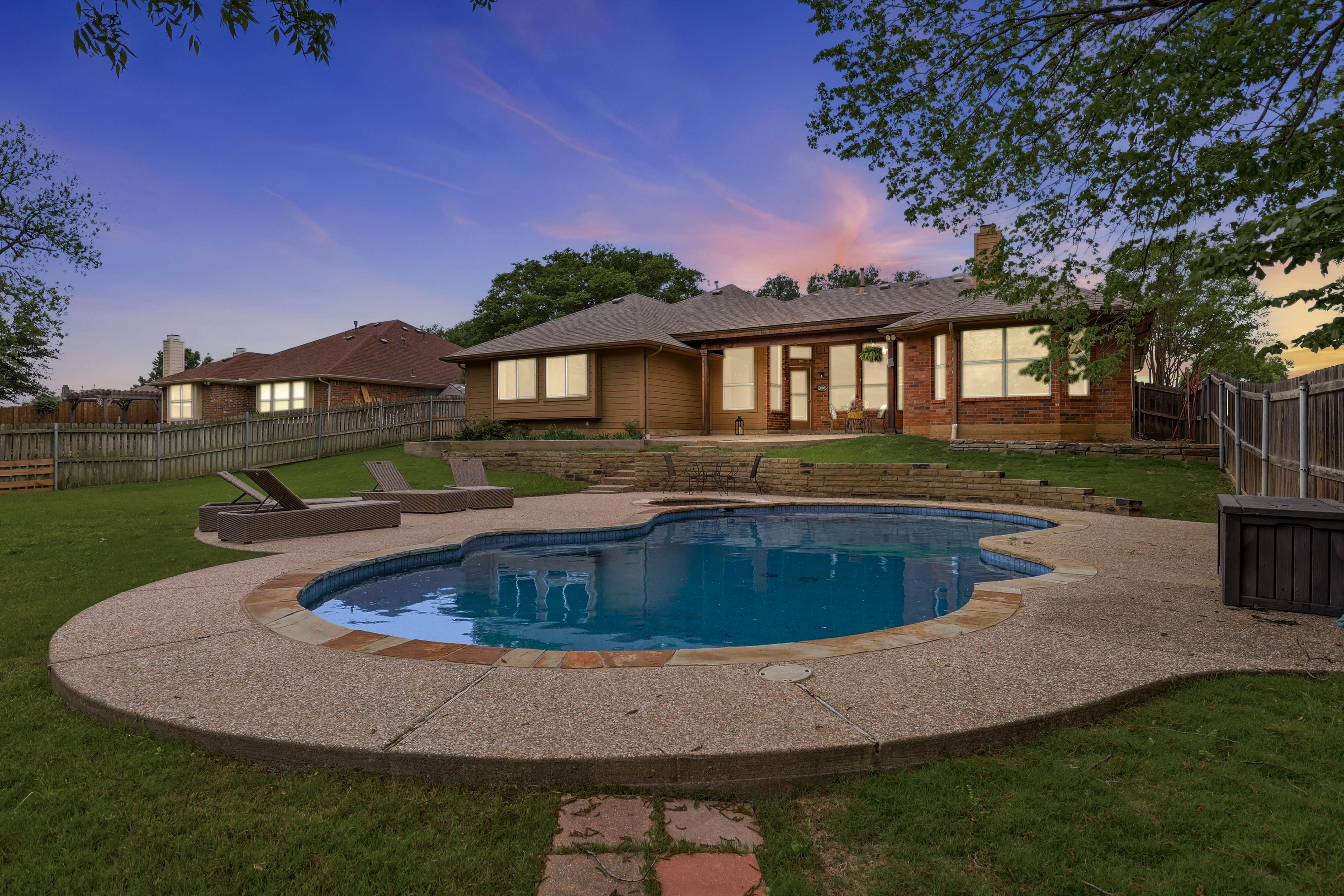  2402 Ravinia Drive, Corinth, TX, 76208 - 物件實景