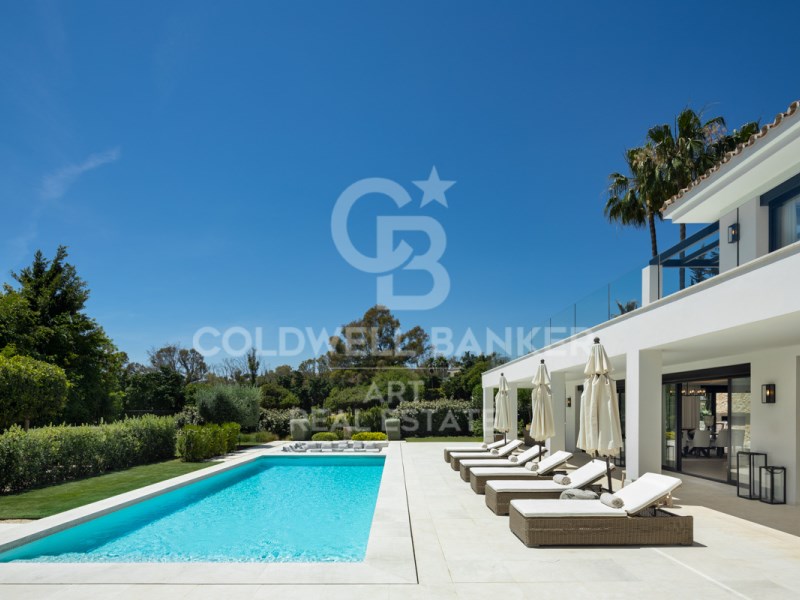 Marbella, Andalusia, ES, 5 Bedrooms Bedrooms, ,5 BathroomsBathrooms,Residential,For Sale,1760683