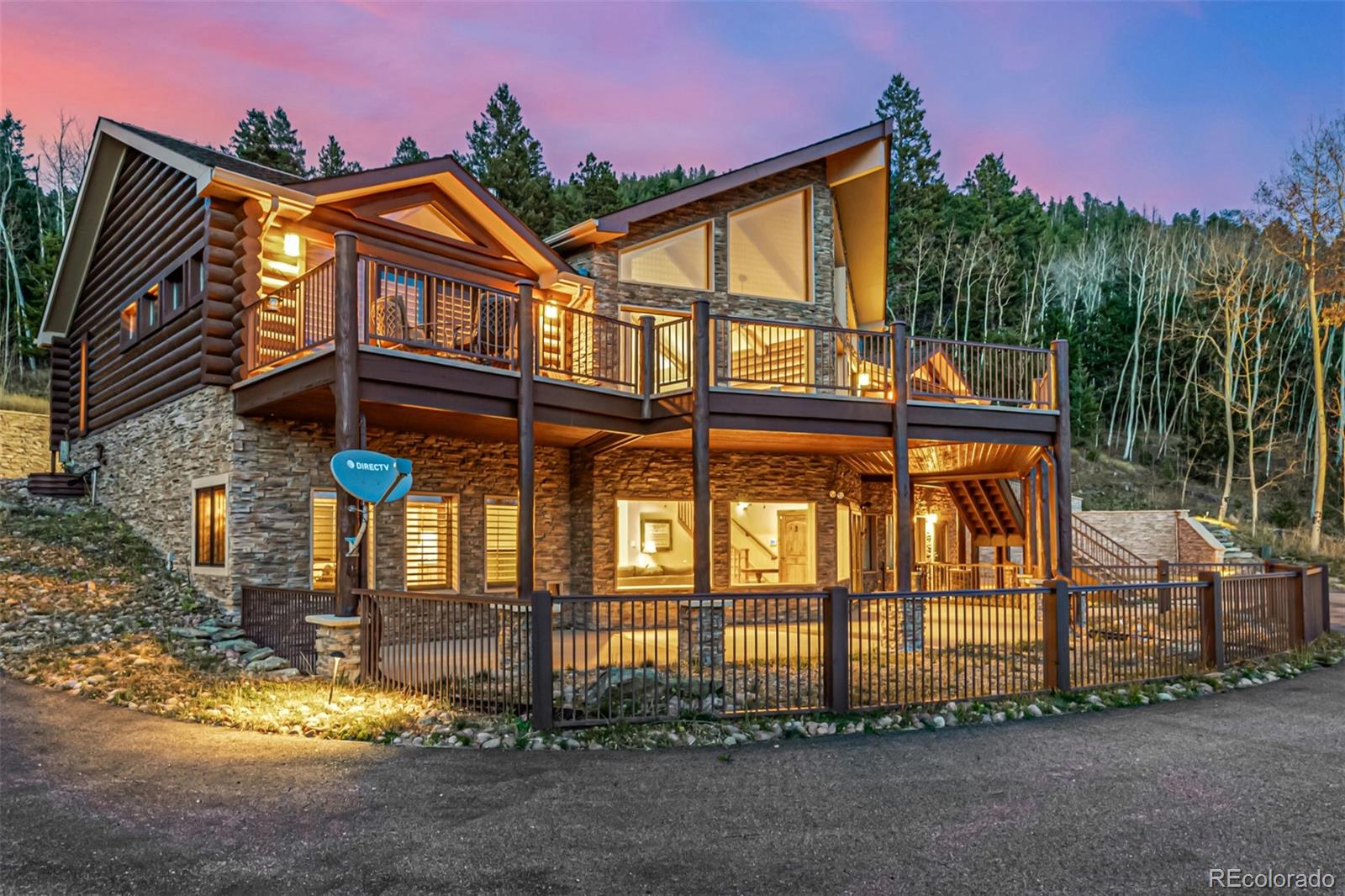 Golden, Colorado, 80403, United States, 5 Bedrooms Bedrooms, ,2 BathroomsBathrooms,Residential,For Sale,1974417