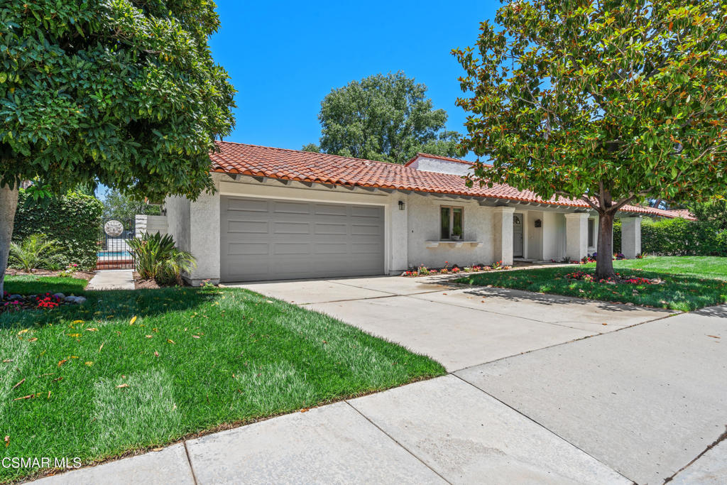 Westlake Village, California, 91361, United States, 4 Bedrooms Bedrooms, ,2 BathroomsBathrooms,Residential,For Sale,1847527