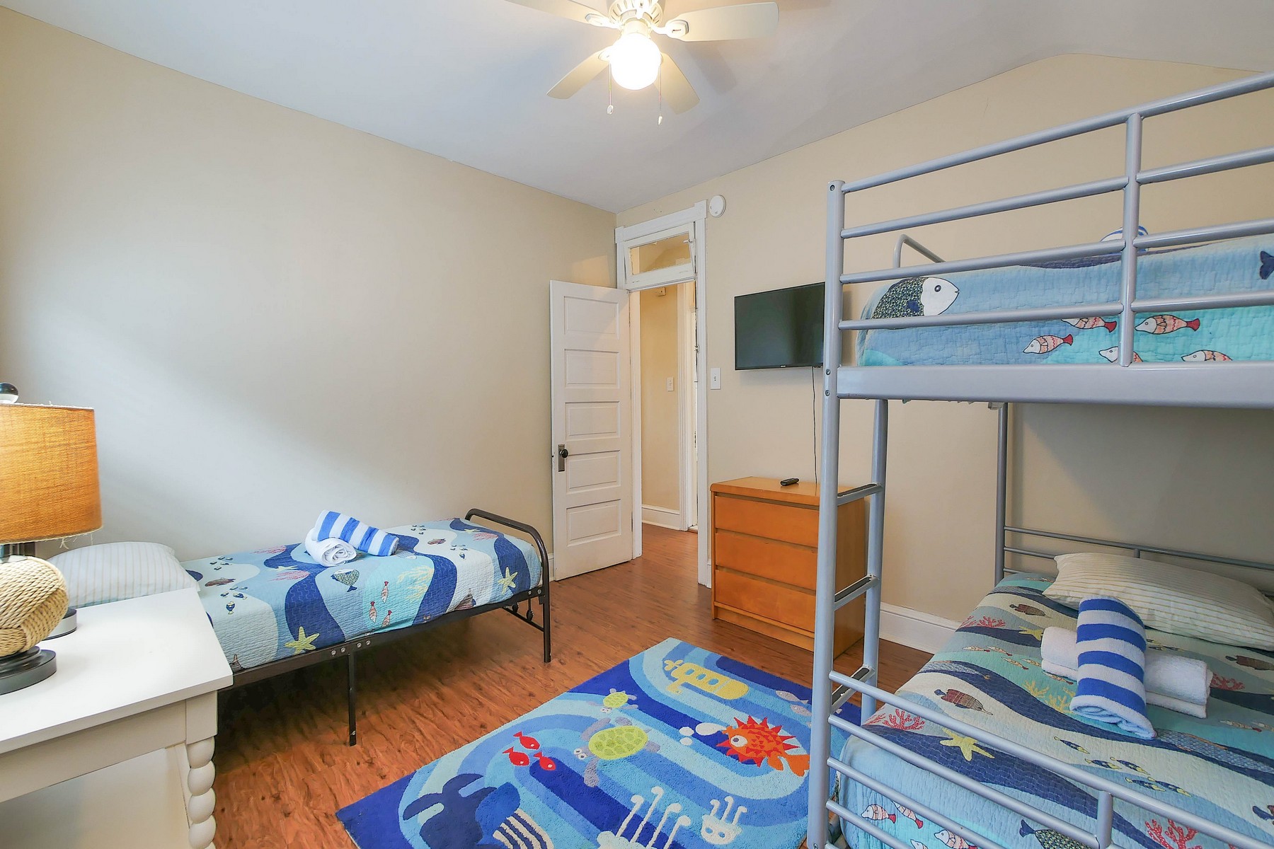  16 N Nashville Ave - 物件實景