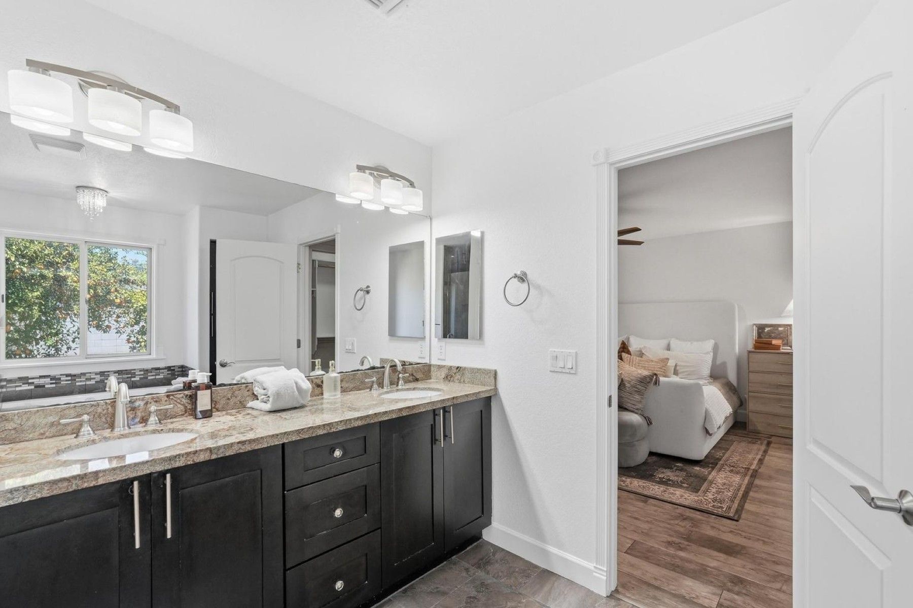  2266 E Willis Rd  Gilbert, AZ - 物件實景