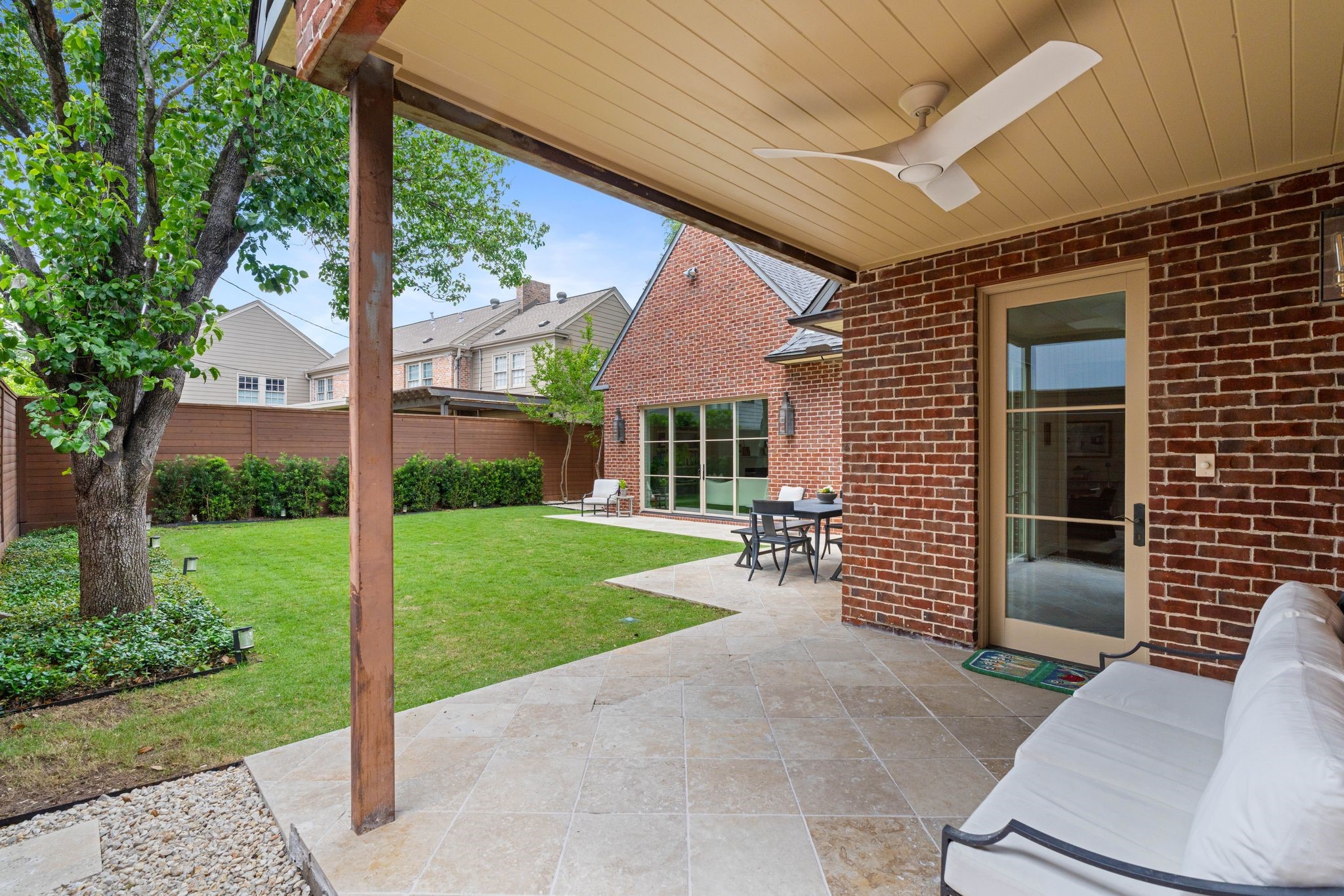  2105 Pelham Drive - 物件實景