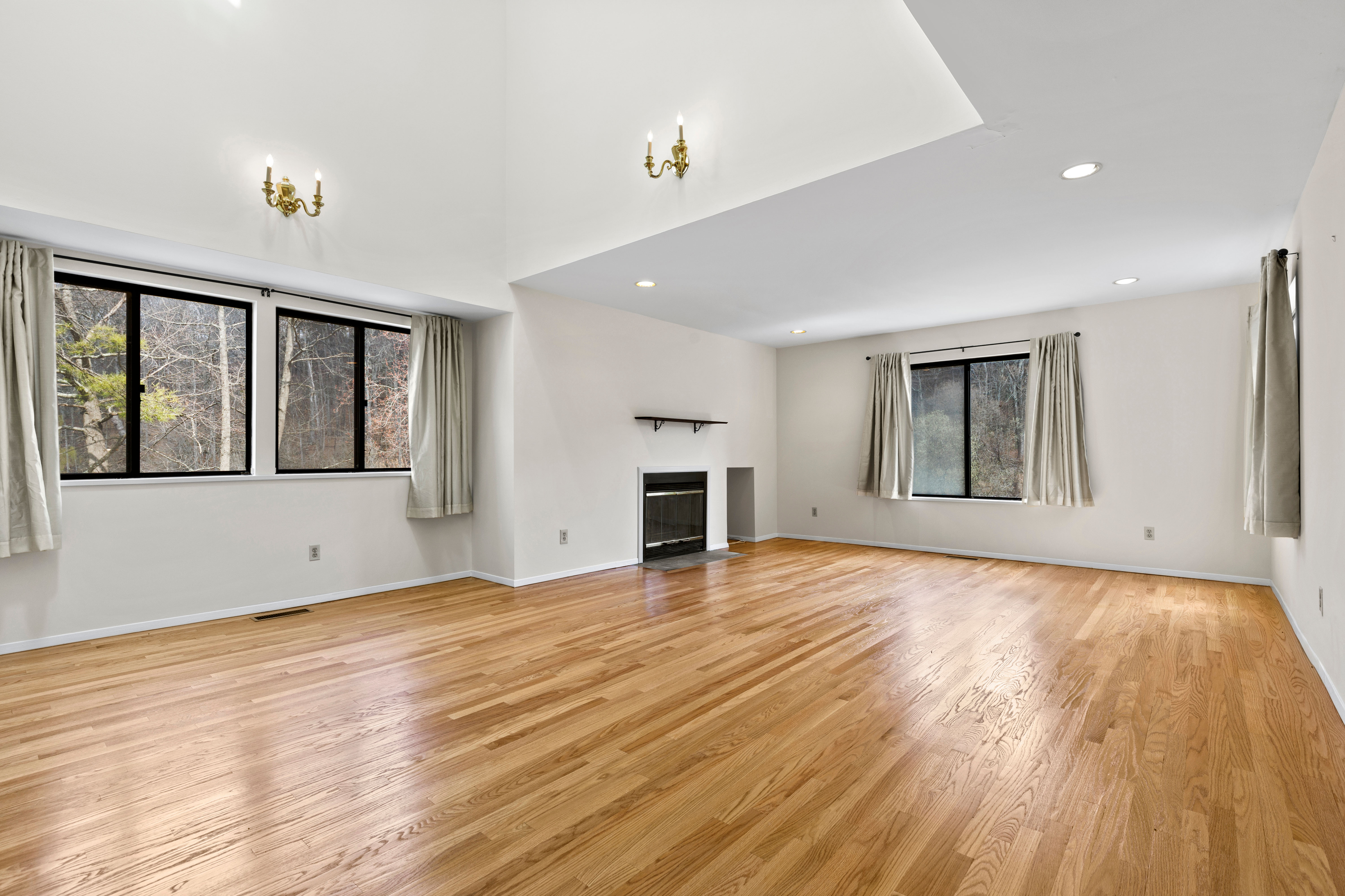  88 Farm Lake Crescent Road - 物件實景