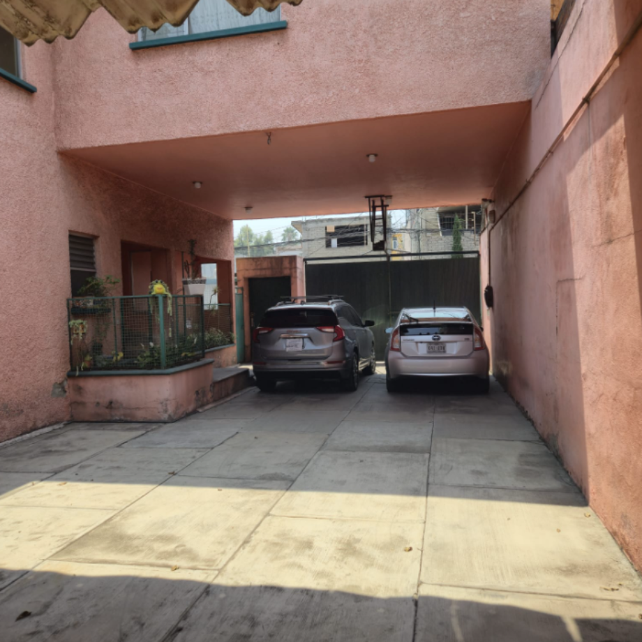 Iztapalapa, Ciudad de México, 09400, Mexico, 4 Bedrooms Bedrooms, ,3 BathroomsBathrooms,Residential,For Sale,2000429