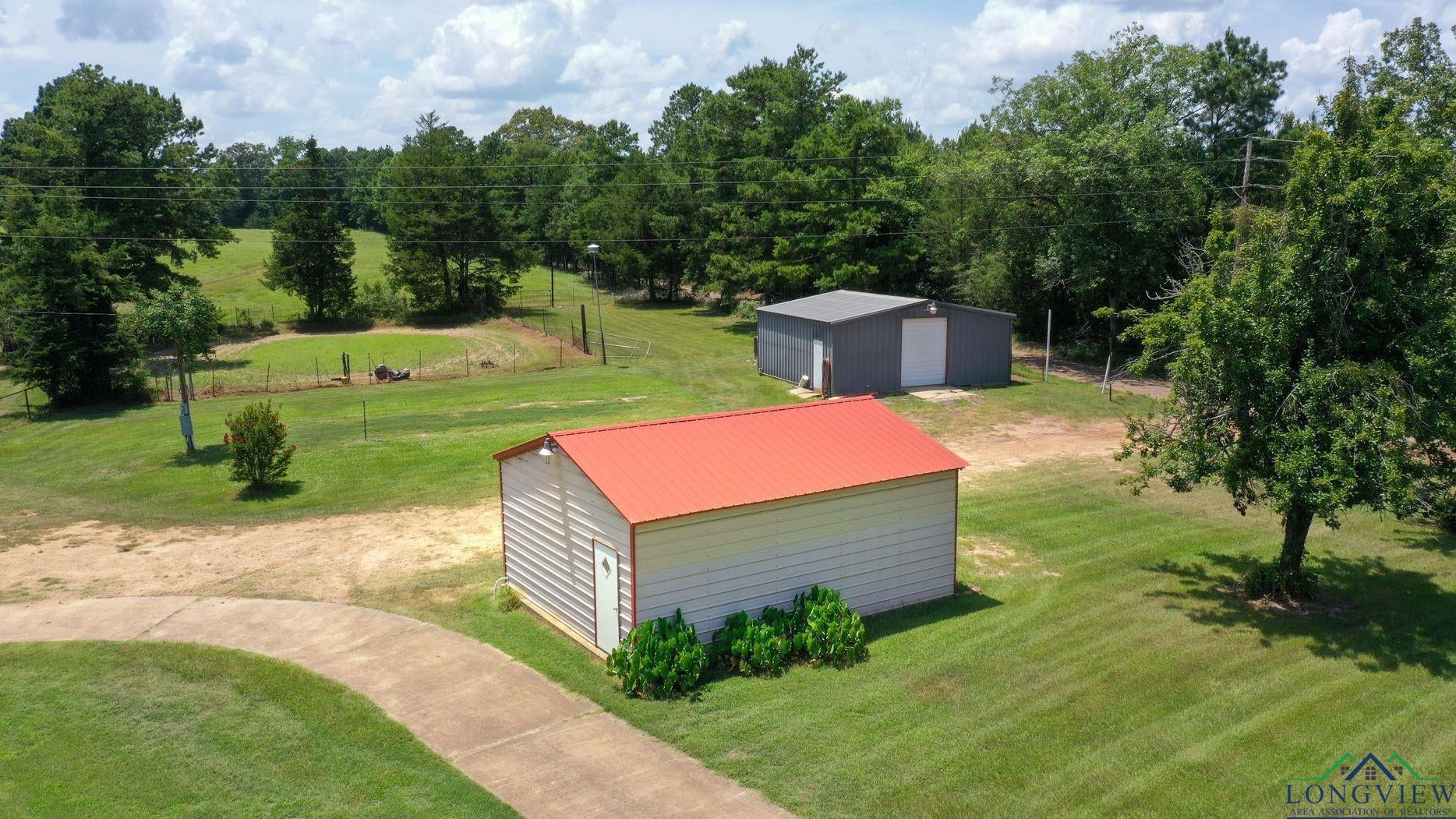 Linden, Texas, 75563, United States, 3 Bedrooms Bedrooms, ,3 BathroomsBathrooms,Residential,For Sale,1974630