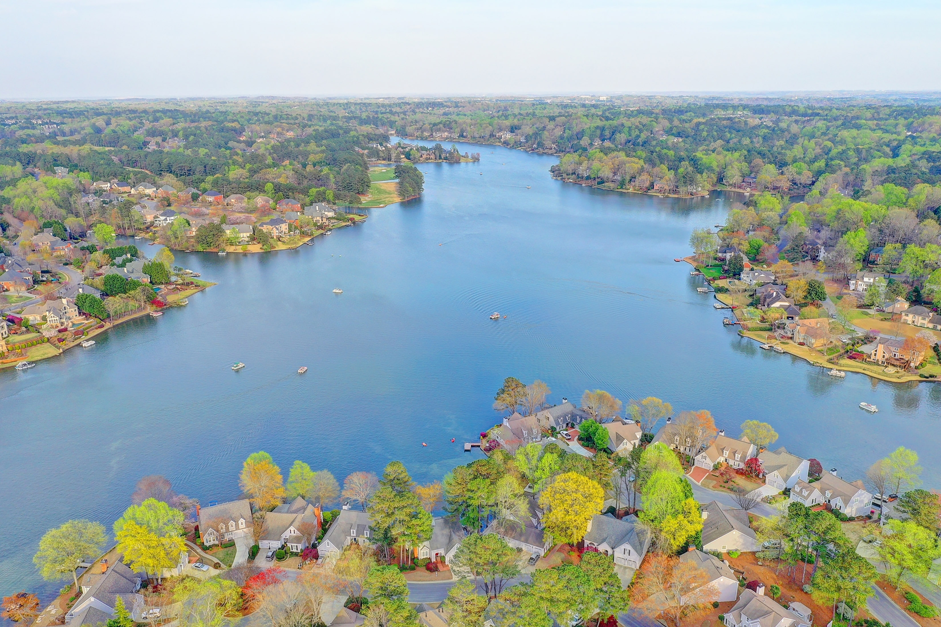  Hard to Find Flat Front Yard with Level Fenced-in Backyard on a Quiet Cul-de-sac - 物件實景