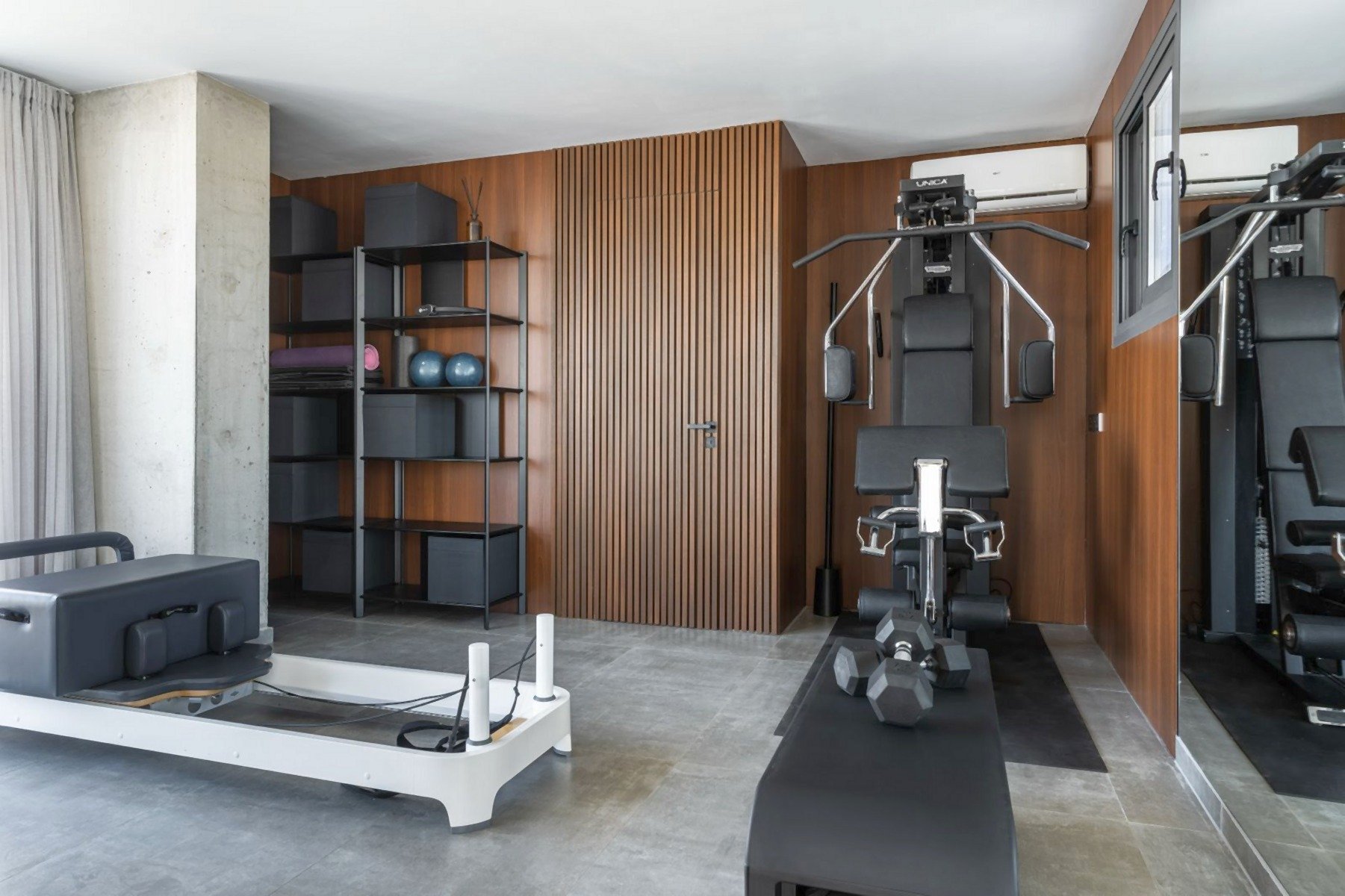  3+1 Bedroom Penthouse in Katholiki, Limassol - 物件實景