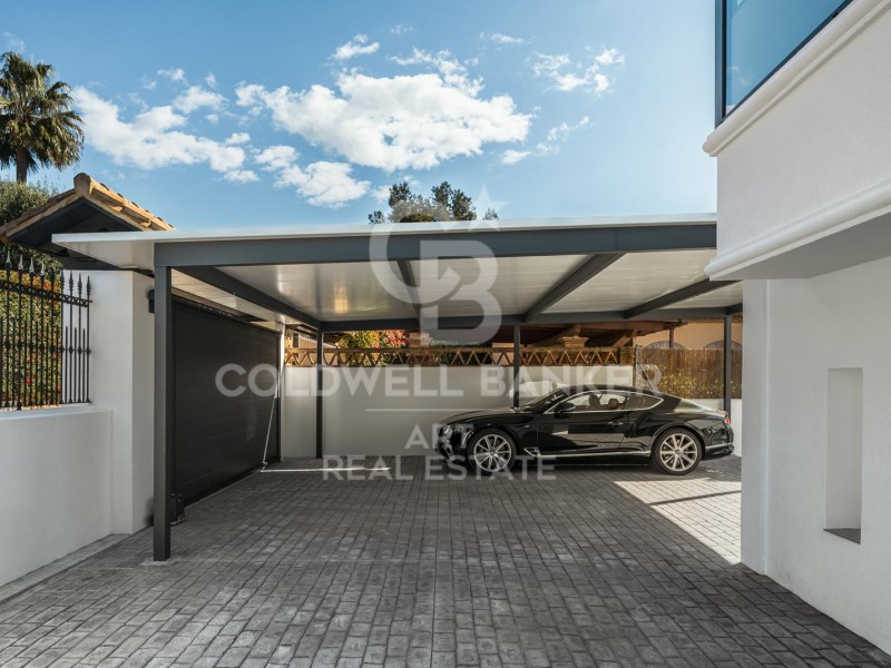 Marbella, Andalusia, ES, 5 Bedrooms Bedrooms, ,5 BathroomsBathrooms,Residential,For Sale,1768060