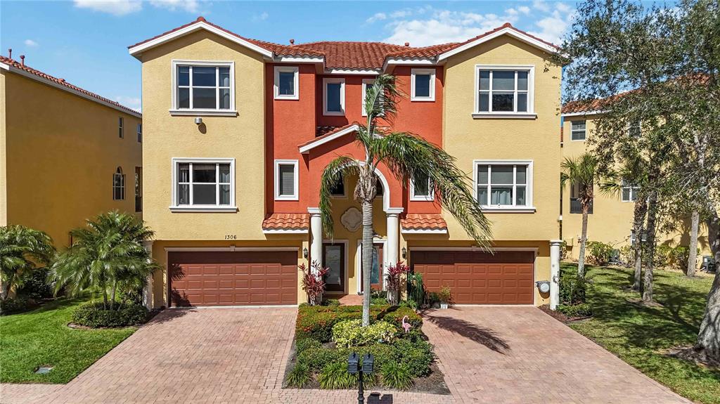 Palmetto, Florida, 34221, United States, 4 Bedrooms Bedrooms, ,4 BathroomsBathrooms,Residential,For Sale,1901501