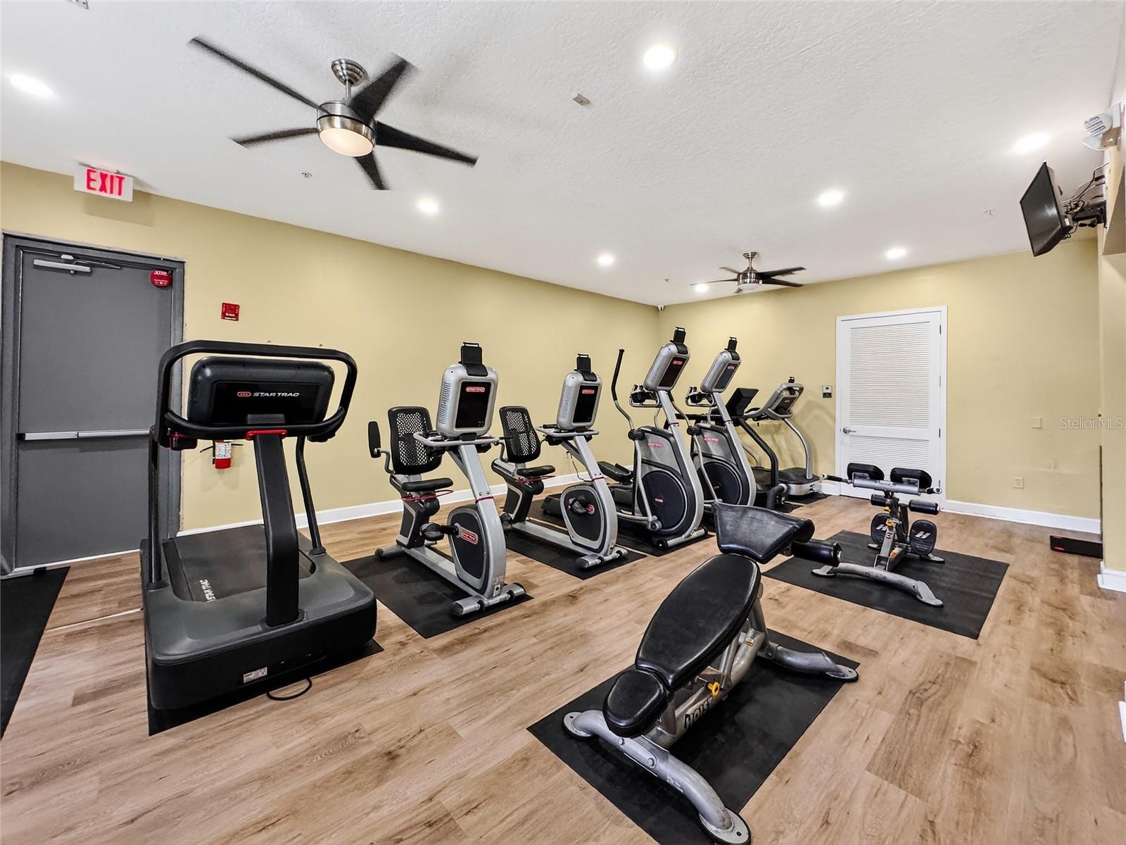 OVIEDO, Florida, 32766, United States, 5 Bedrooms Bedrooms, ,3 BathroomsBathrooms,Residential,For Sale,1974970