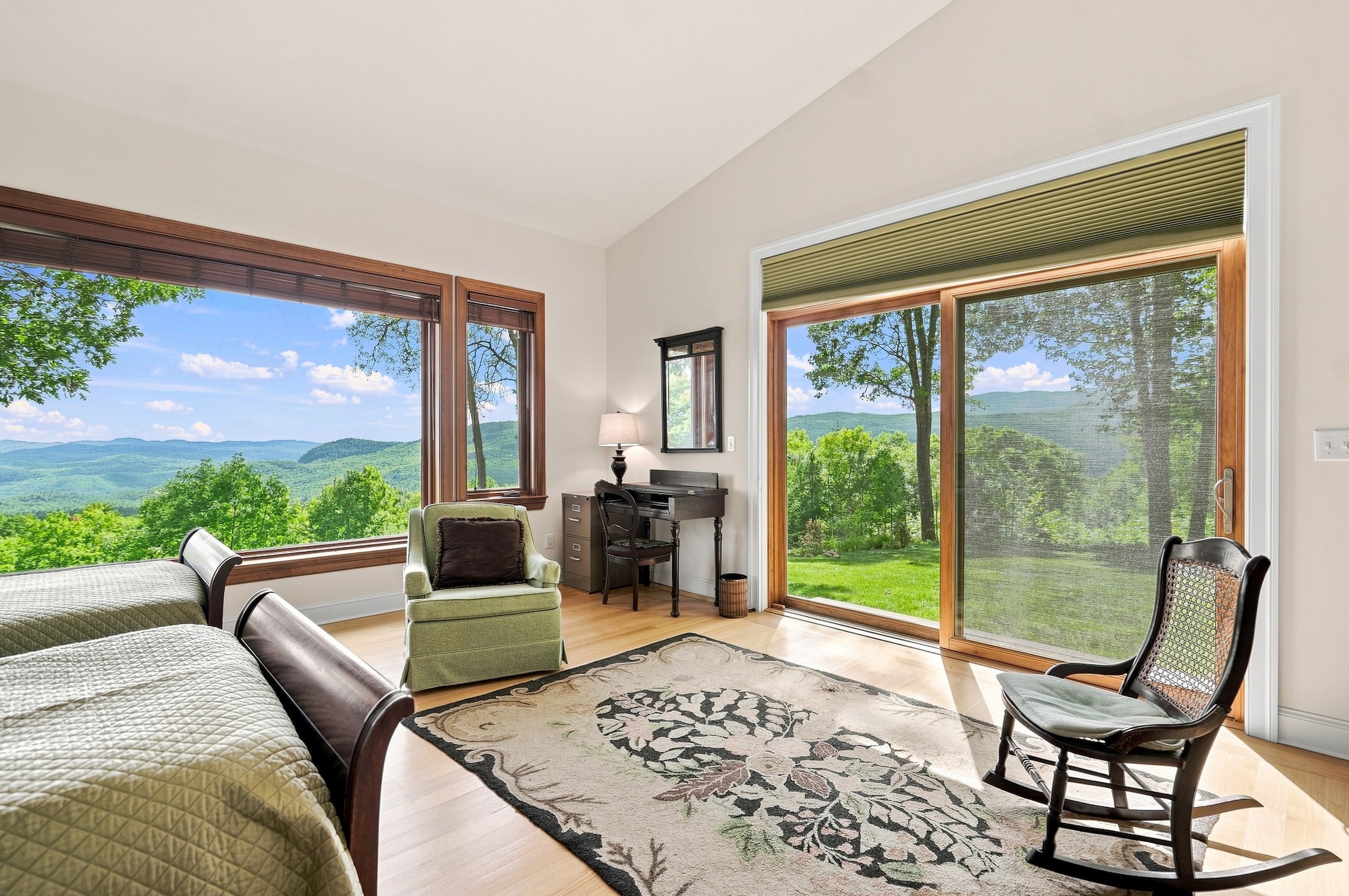  328 Hurricane Mountain Lane, Elizabethtown, NY, 12932 - 物件實景