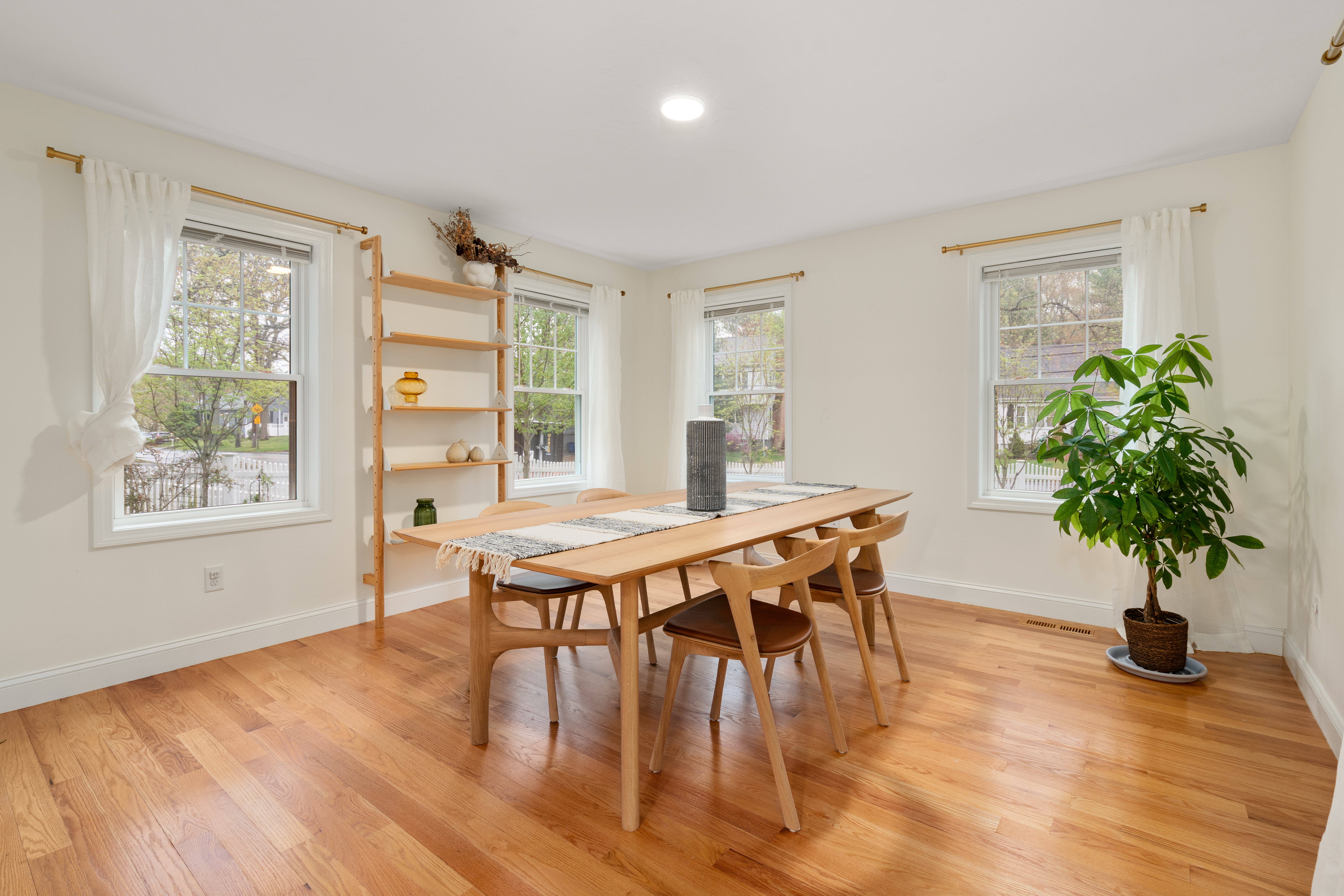  97 Batchelder Road, Reading, MA, 01867 - 物件實景