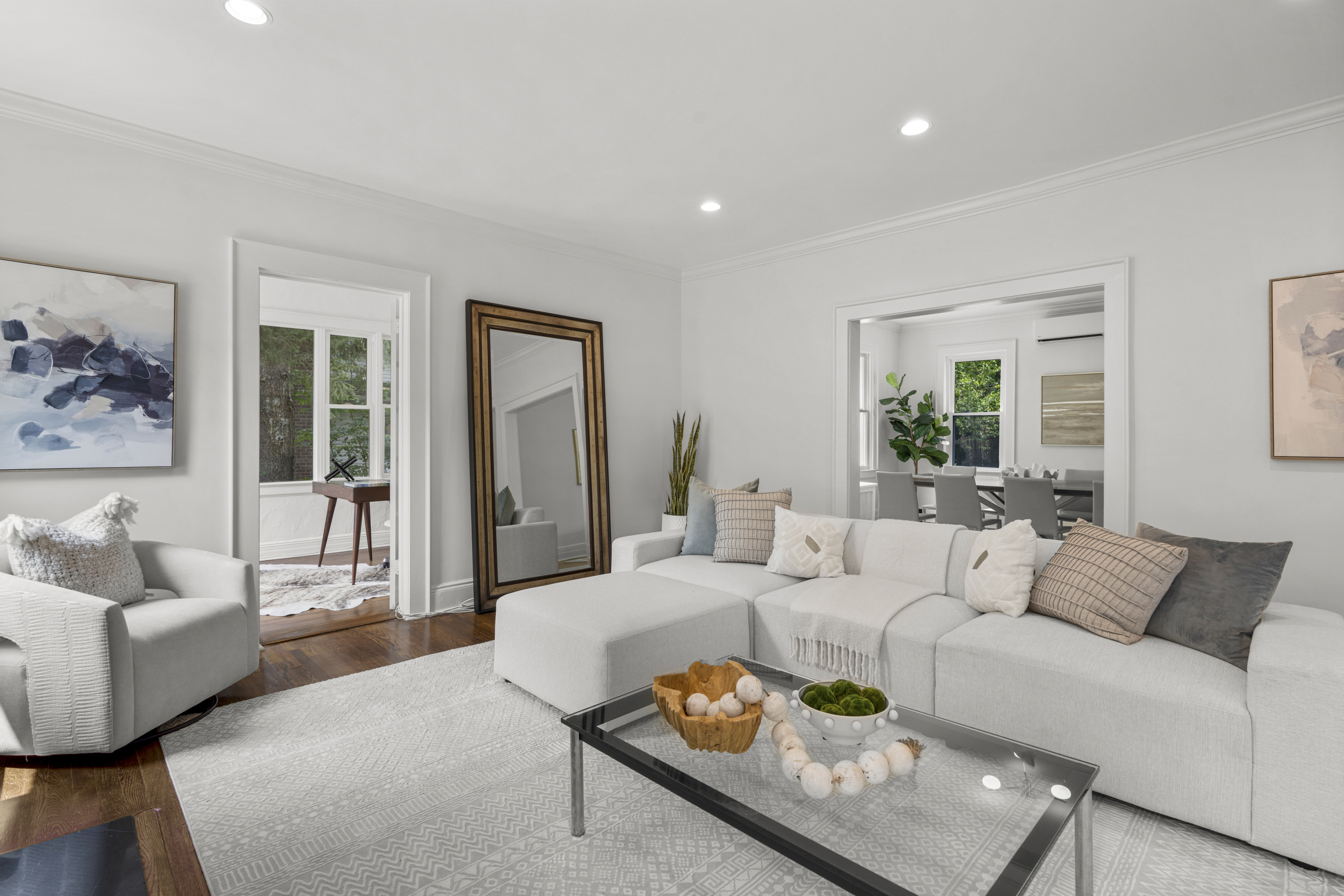  Charming English Cottage Brick Colonial in Scarsdale - 物件實景