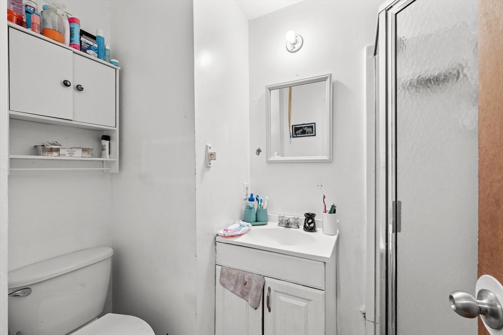 Fitchburg, Massachusetts, 01420, United States, 9 Bedrooms Bedrooms, ,3 BathroomsBathrooms,Residential,For Sale,1927899