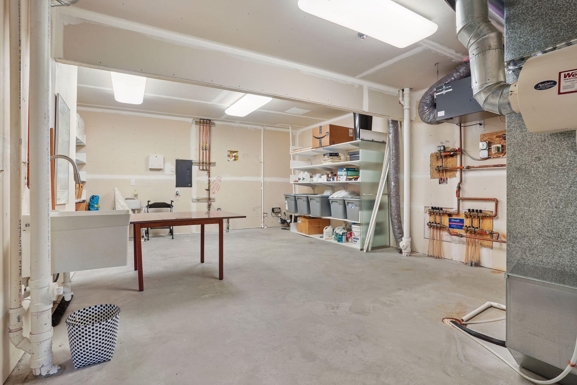 Lilydale, Minnesota, 55118, United States, 3 Bedrooms Bedrooms, ,3 BathroomsBathrooms,Residential,For Sale,1989452