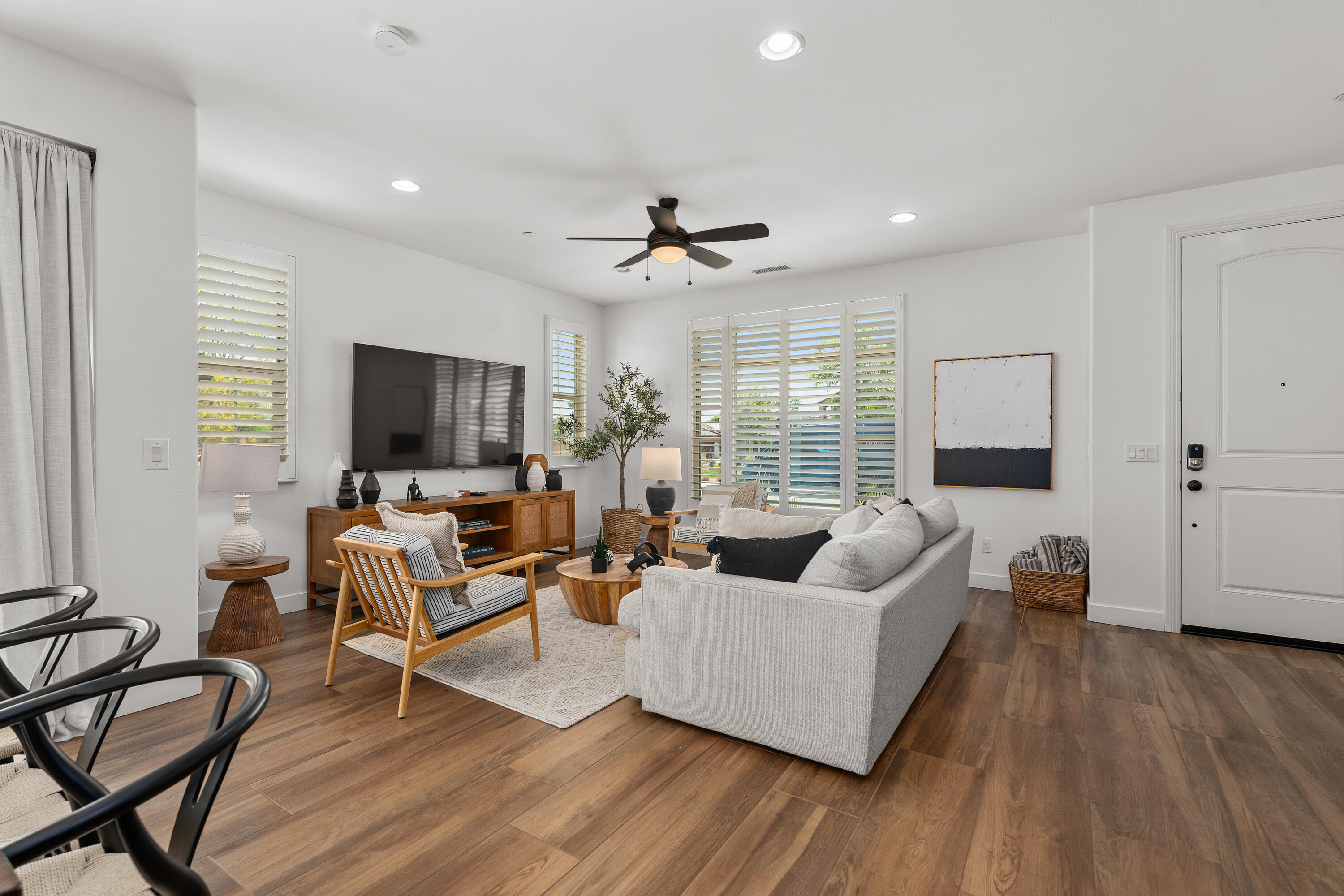 La Quinta, California, 92253, United States, 3 Bedrooms Bedrooms, ,3 BathroomsBathrooms,Residential,For Sale,1940982