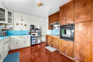 Los Angeles, California, 90002, United States, 2 Bedrooms Bedrooms, ,1 BathroomBathrooms,Residential,For Sale,1931057