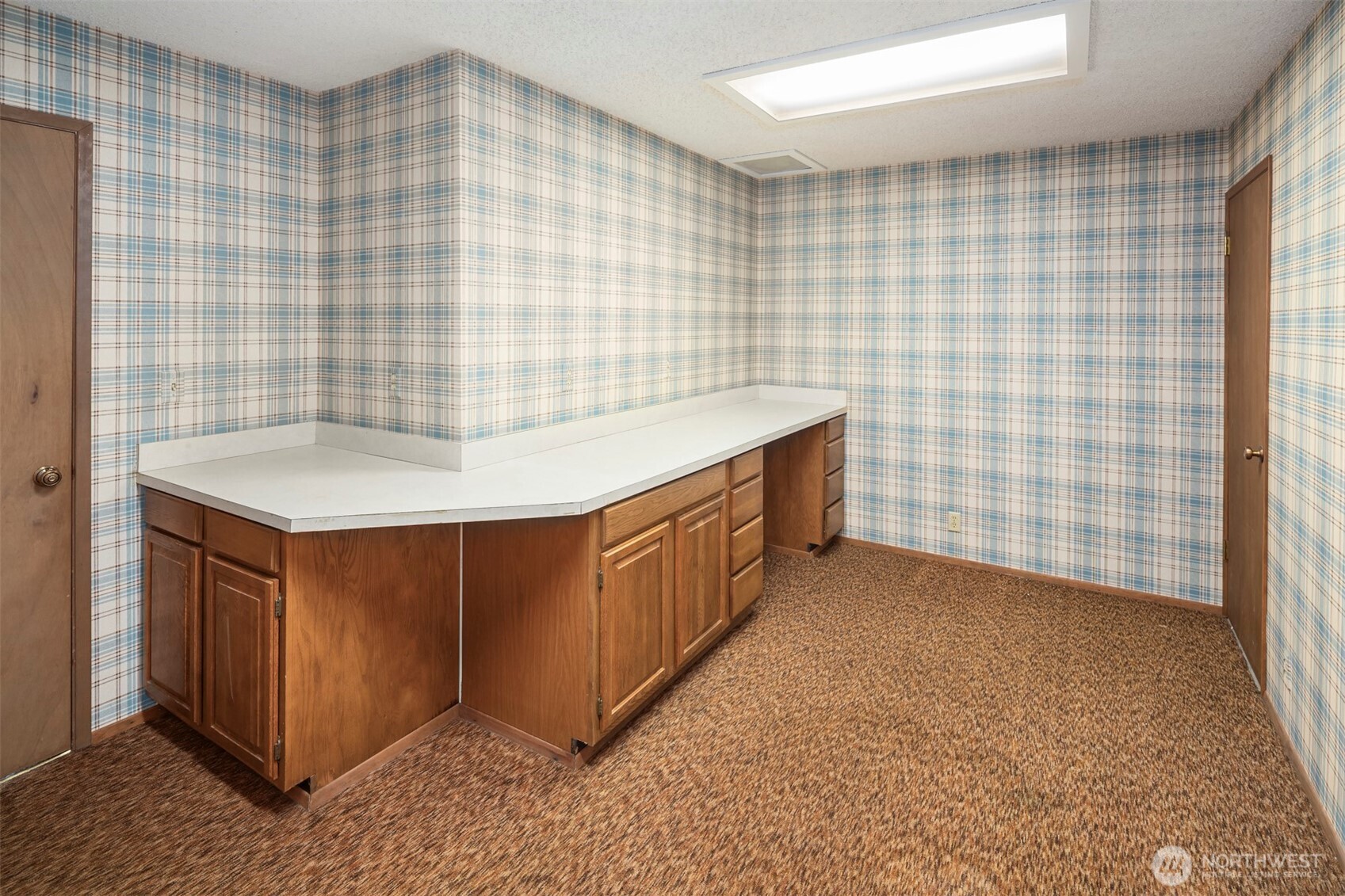 Port Orchard, Washington, 98366, United States, 4 Bedrooms Bedrooms, ,3 BathroomsBathrooms,Residential,For Sale,1988075