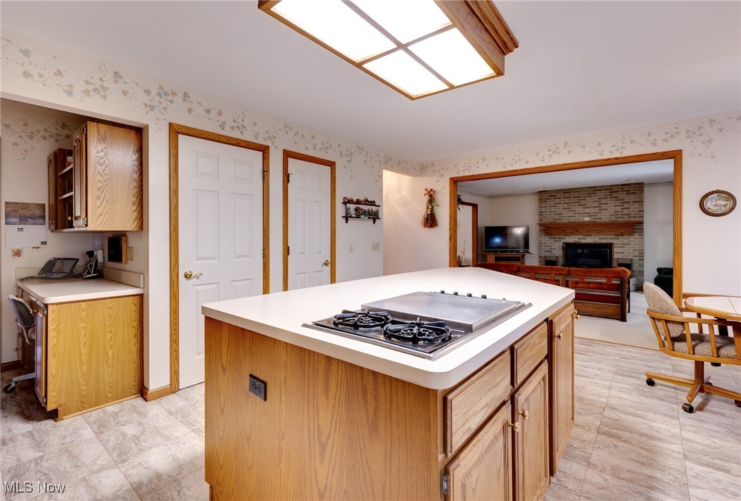 Aurora, Ohio, 44202, United States, 4 Bedrooms Bedrooms, ,3 BathroomsBathrooms,Residential,For Sale,1988003