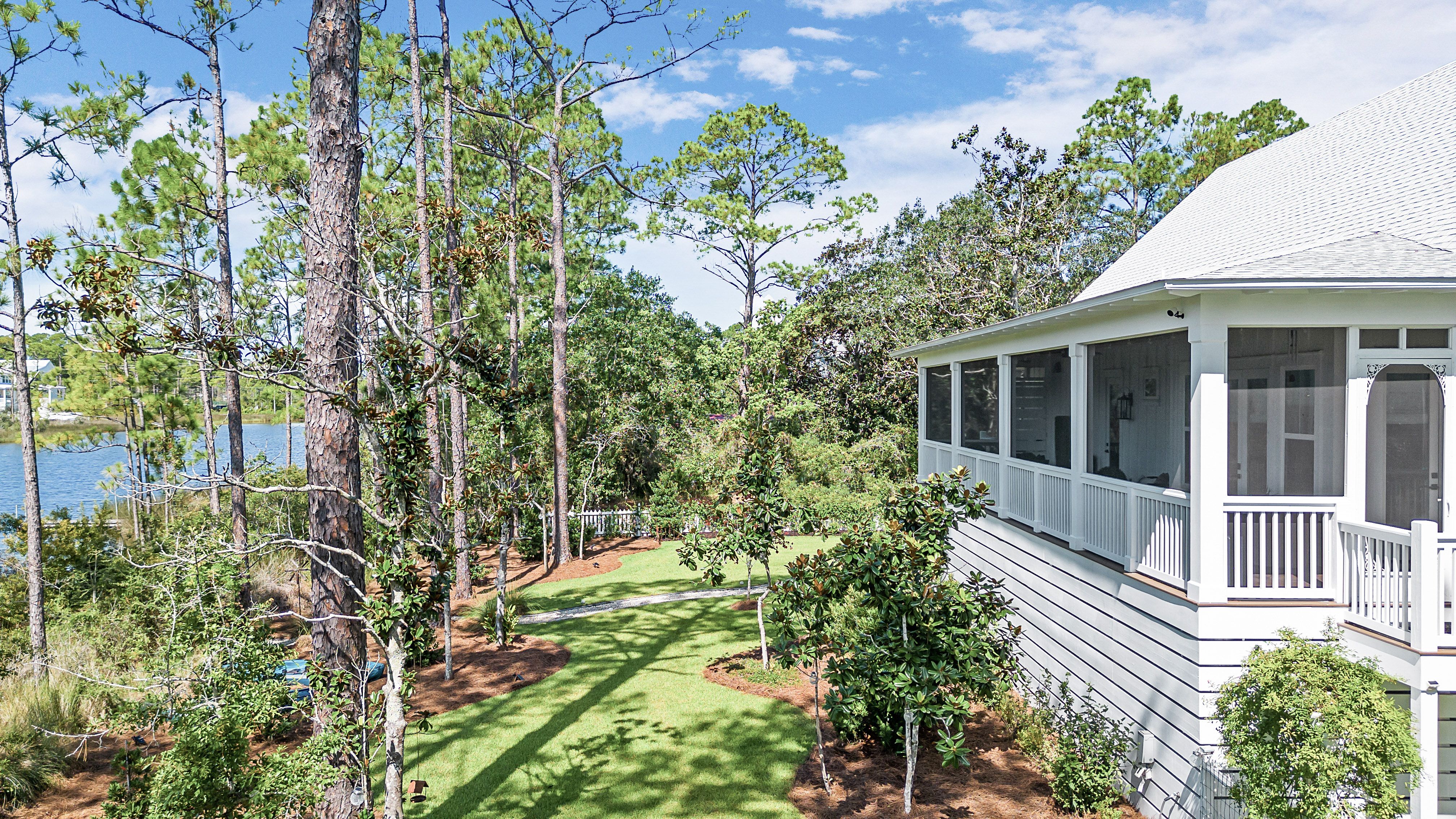  Enchanting Waterfront Home on Hogtown Bayou - 物件實景