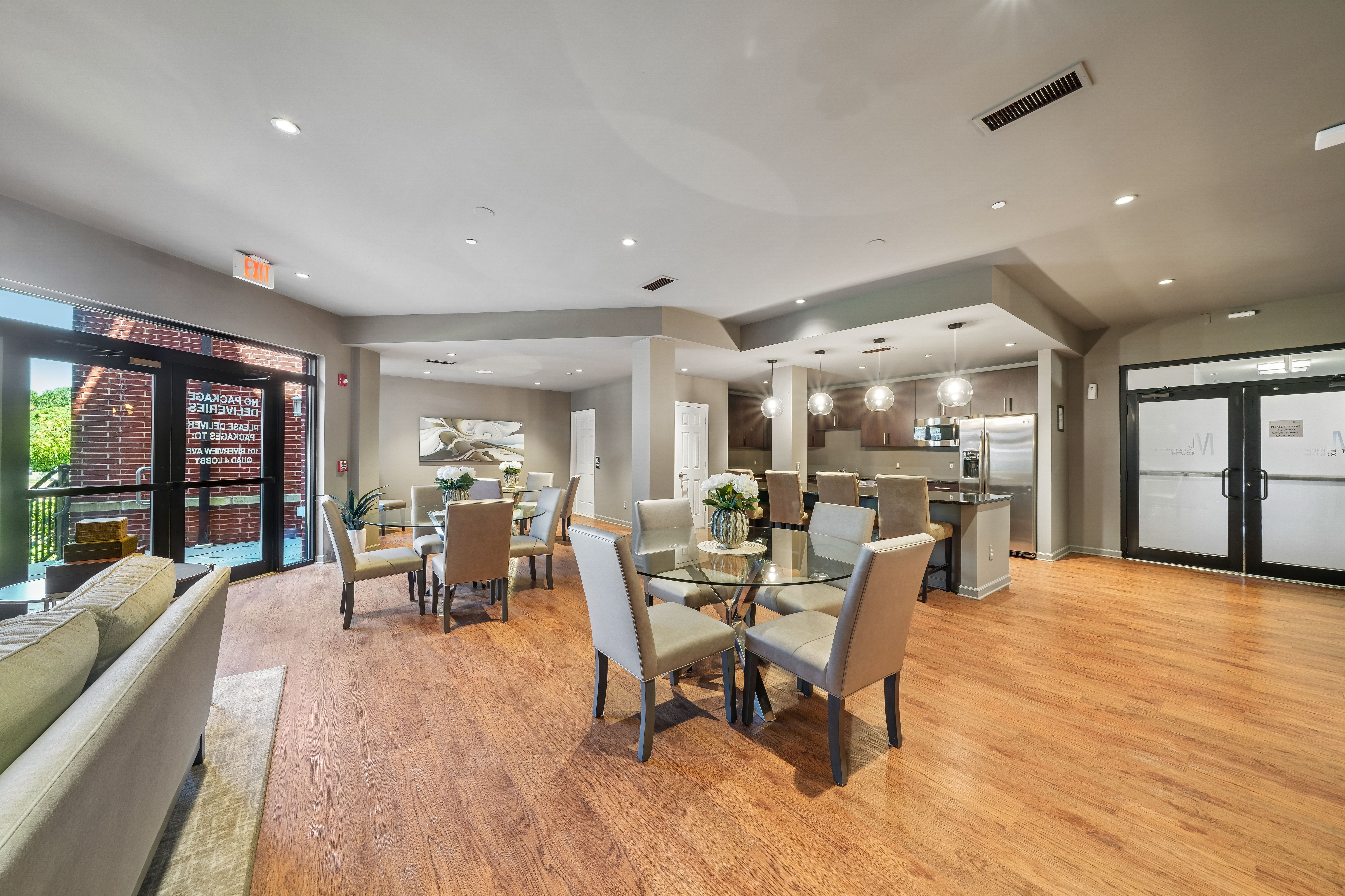  1119 Riverview Avenue, Englewood, NJ 07631 - 物件實景