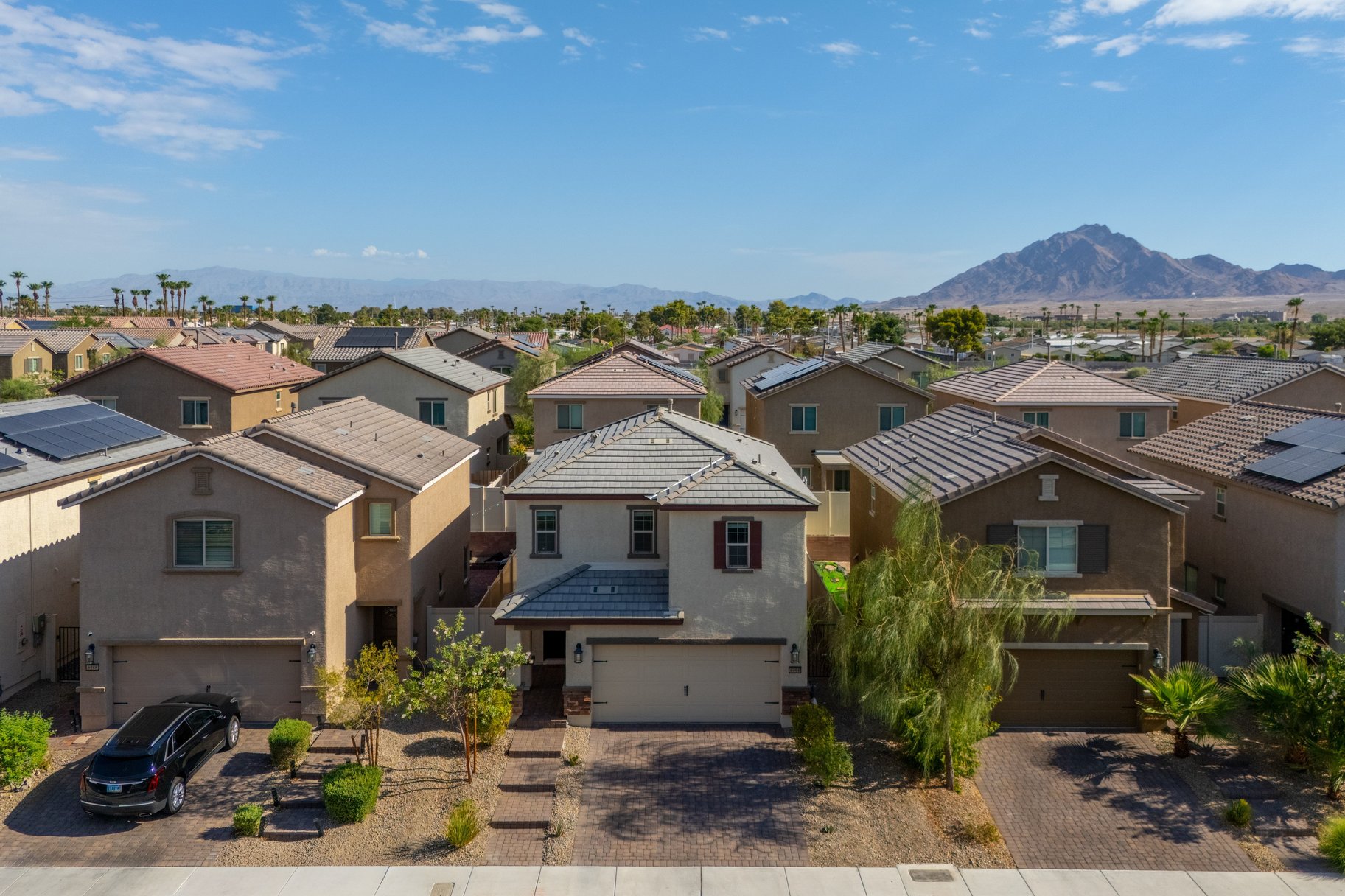  Move-In Ready Home with Great Investment Potential - 物件實景
