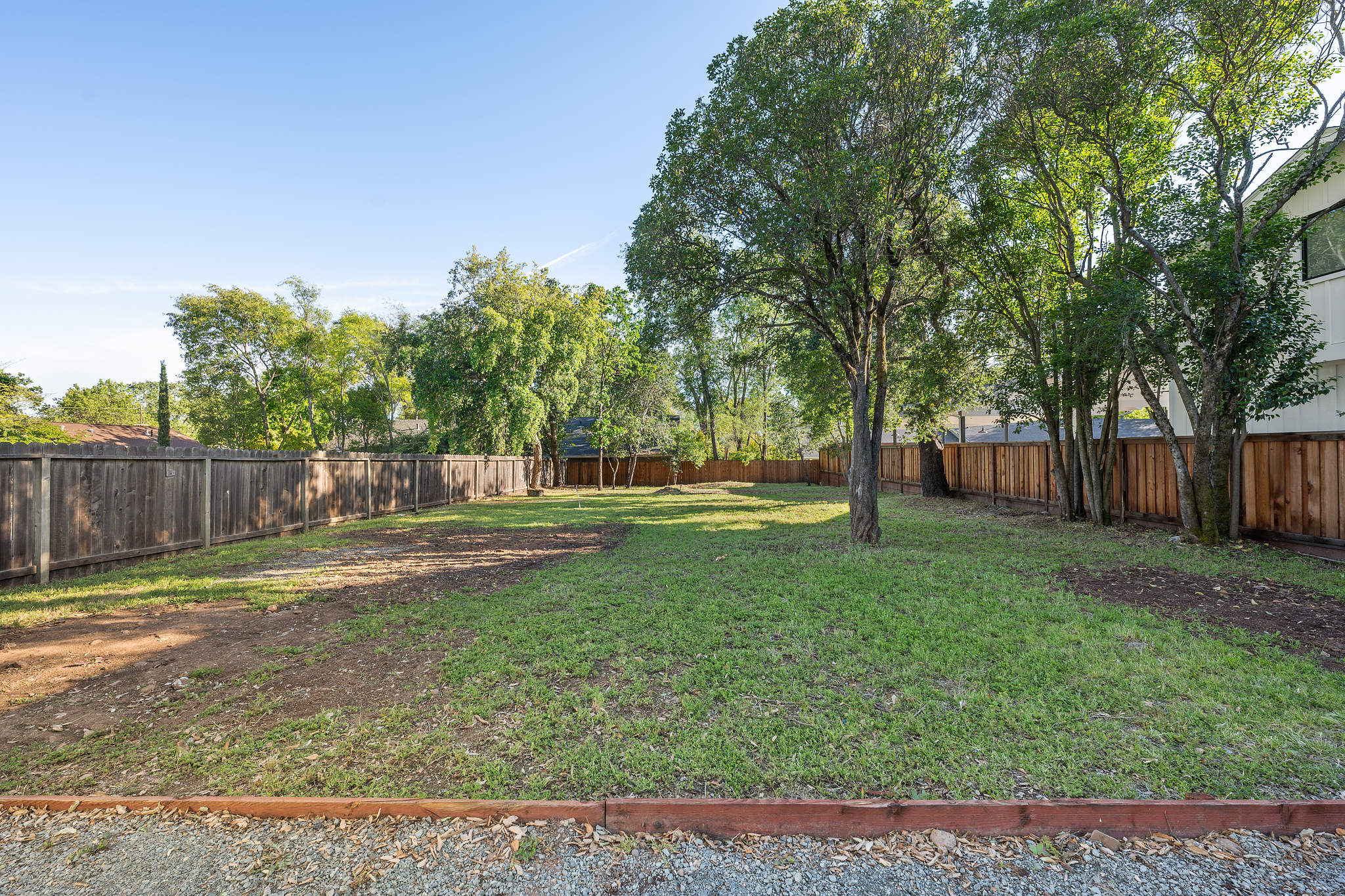  369 W Napa Street - 物件實景