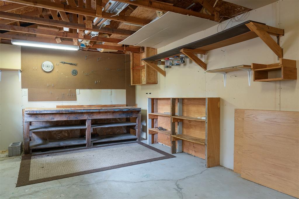 Polson, Montana, 59860, United States, 3 Bedrooms Bedrooms, ,1 BathroomBathrooms,Residential,For Sale,1846037