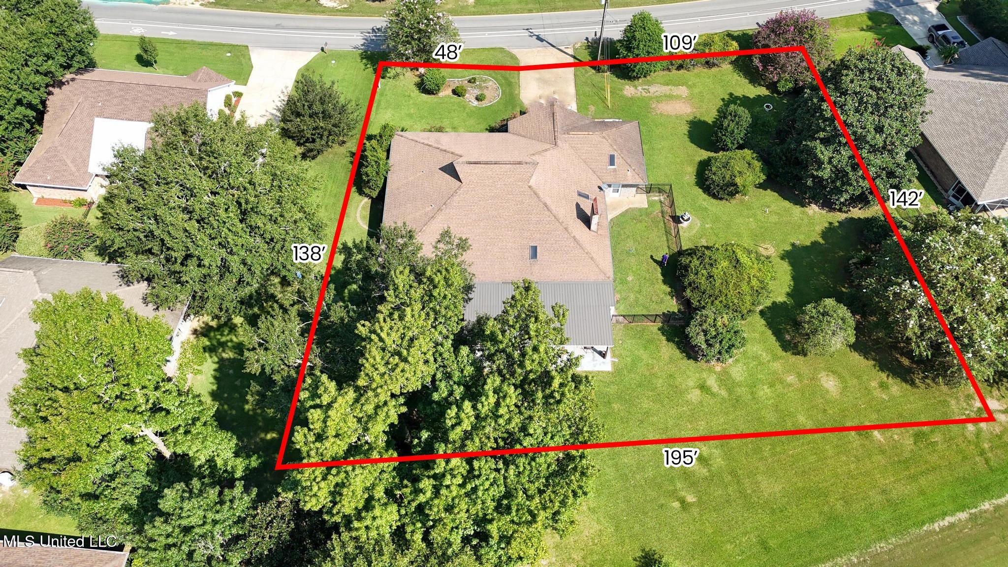 Diamondhead, Mississippi, 39525, United States, 3 Bedrooms Bedrooms, ,4 BathroomsBathrooms,Residential,For Sale,1923554