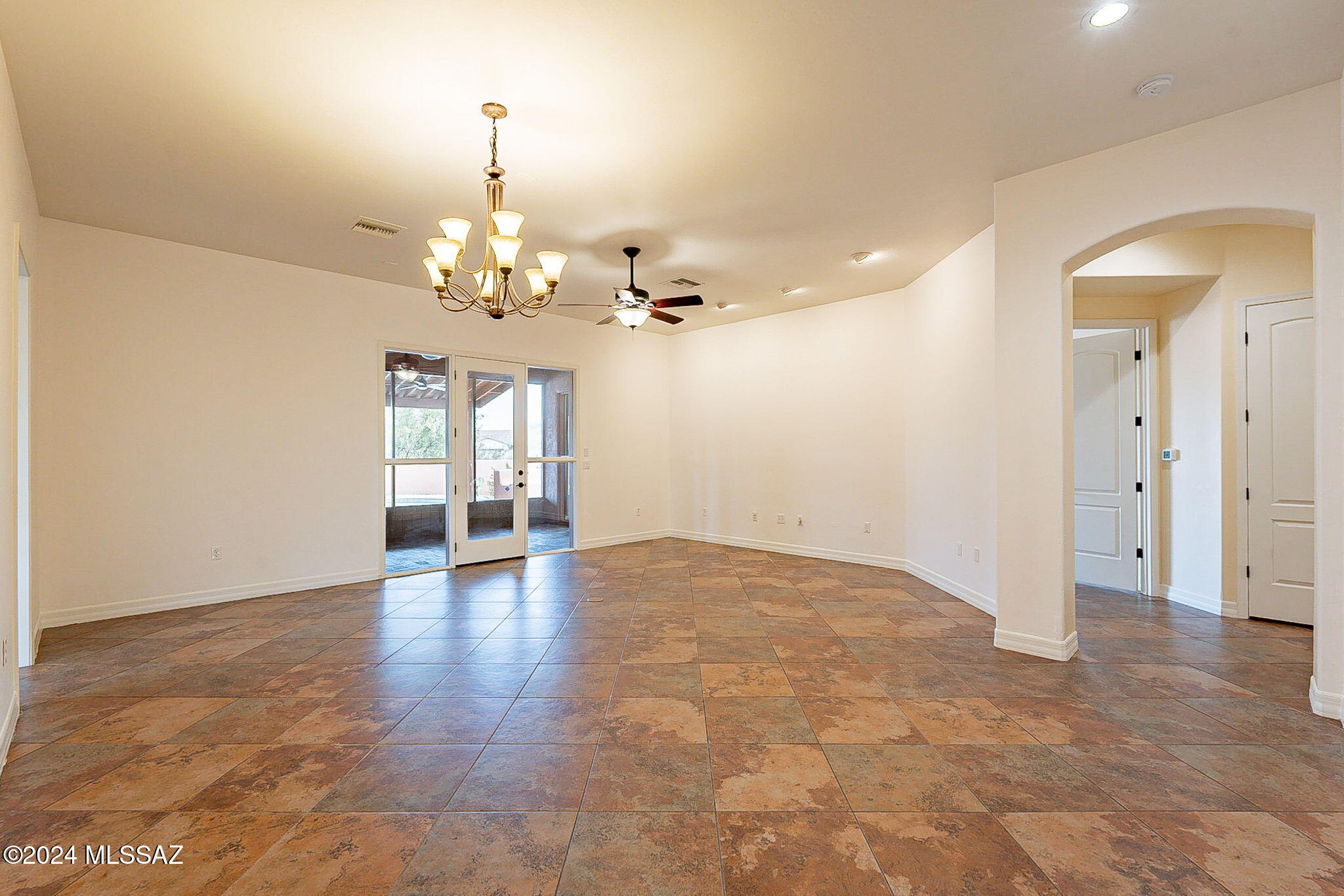 Green Valley, Arizona, 85614, United States, 5 Bedrooms Bedrooms, ,4 BathroomsBathrooms,Residential,For Sale,1826718