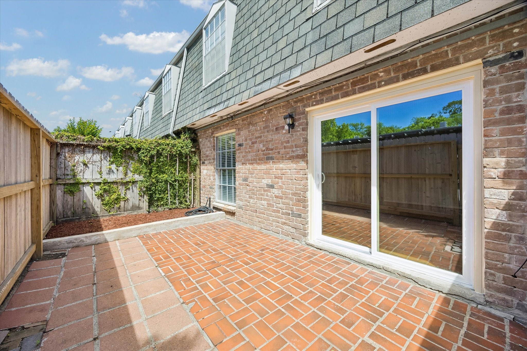  9025 Gaylord Drive #109 - 物件實景