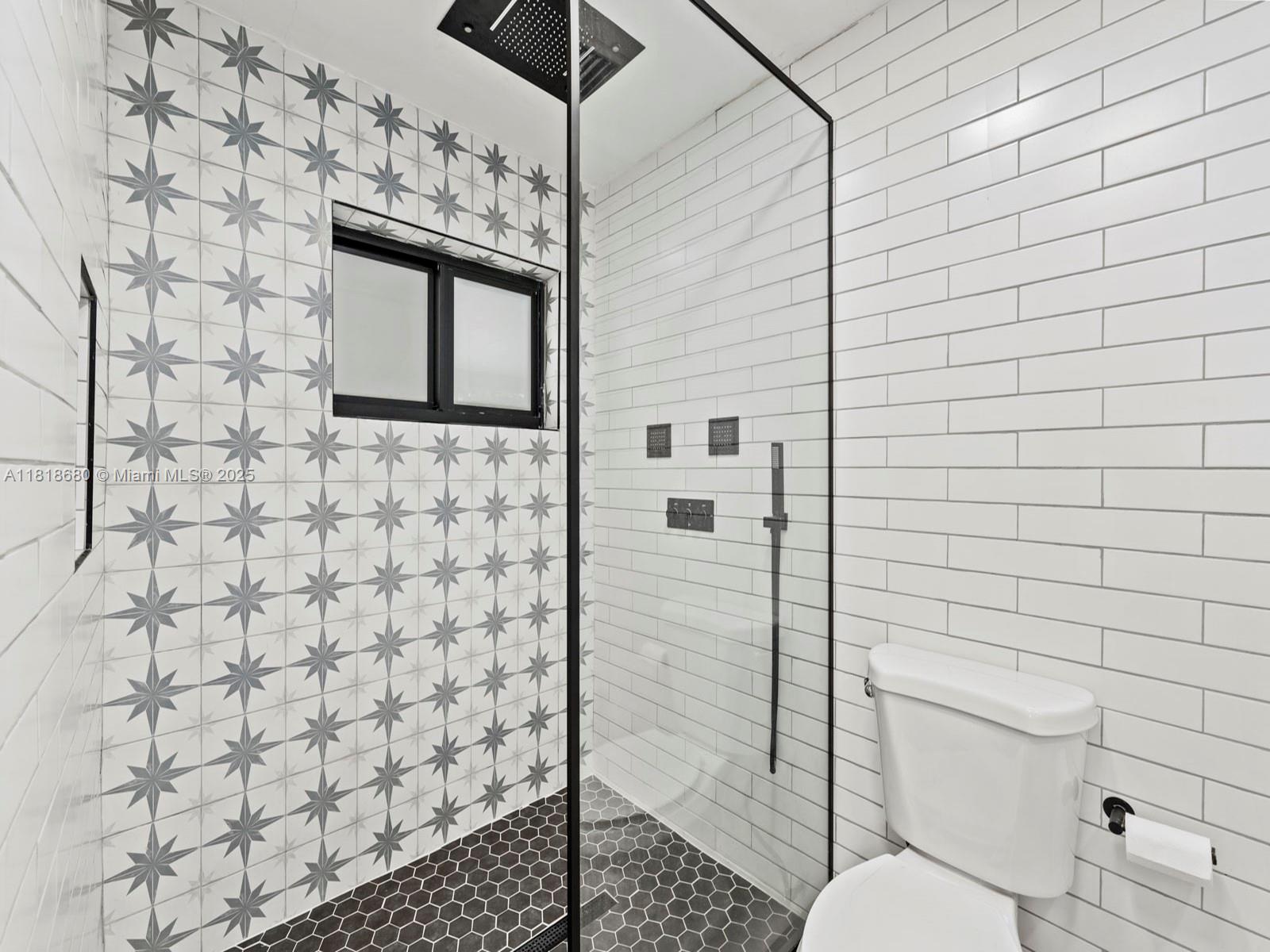 Miami, Florida, 33173, United States, 3 Bedrooms Bedrooms, ,2 BathroomsBathrooms,Residential,For Sale,1857432