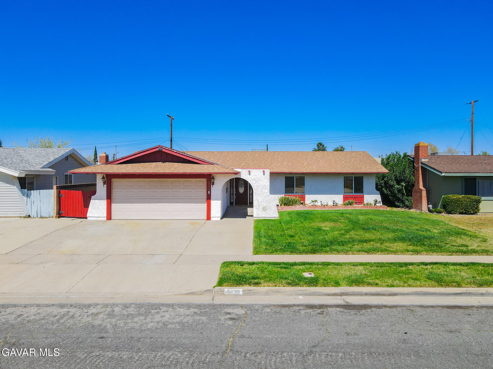 Palmdale, California, 93550, United States, 4 Bedrooms Bedrooms, ,2 BathroomsBathrooms,Residential,For Sale,2028325