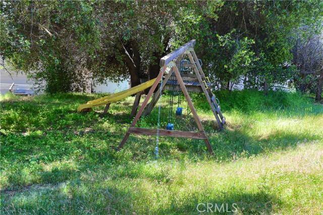 Ahwahnee, California, 93601, United States, 3 Bedrooms Bedrooms, ,2 BathroomsBathrooms,Residential,For Sale,1888676