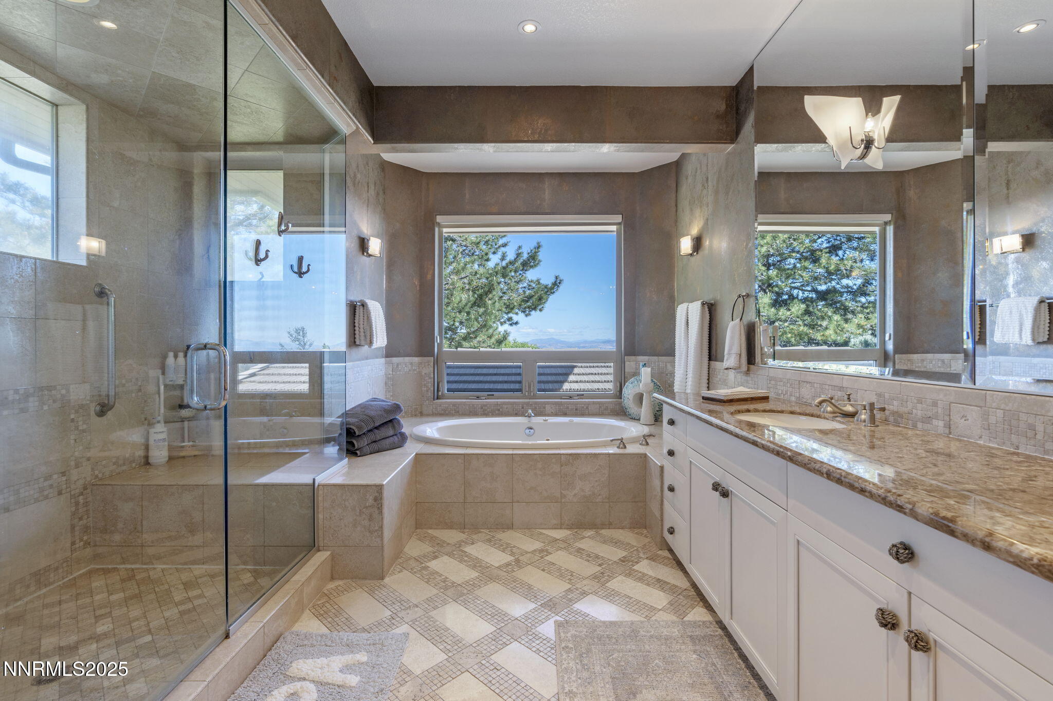 Reno, Nevada, 89511, United States, 4 Bedrooms Bedrooms, ,3 BathroomsBathrooms,Residential,For Sale,1827778