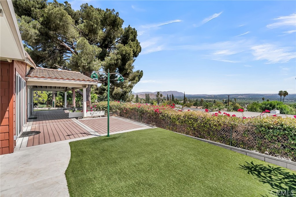 Jurupa Valley, California, 92509, United States, 3 Bedrooms Bedrooms, ,2 BathroomsBathrooms,Residential,For Sale,1939964