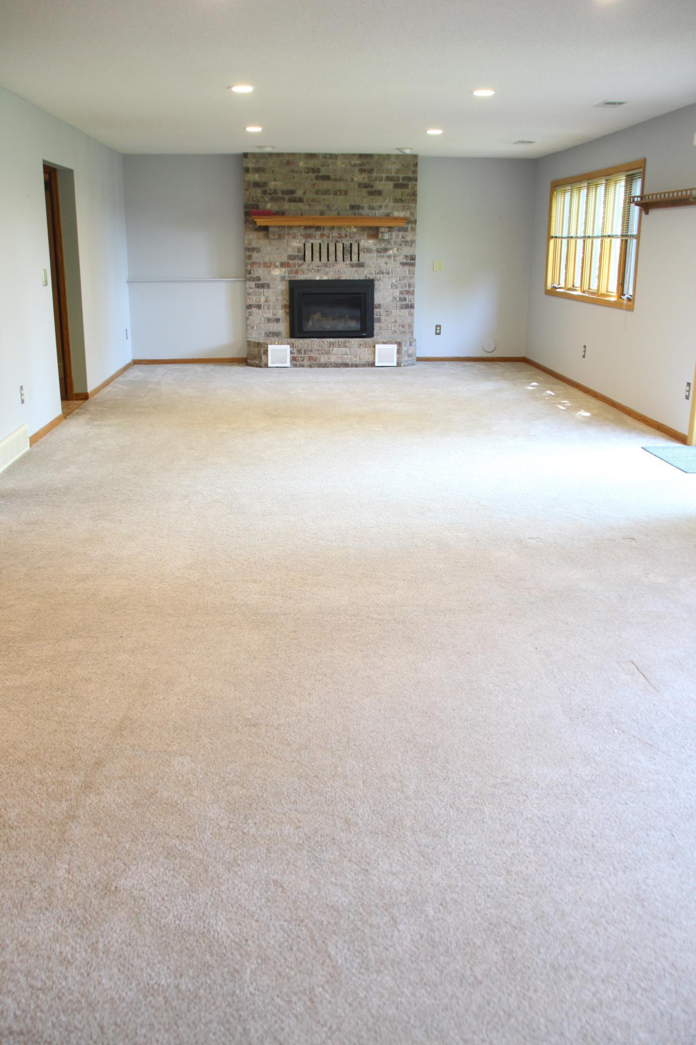 Lakeville, Minnesota, 55044, United States, 3 Bedrooms Bedrooms, ,2 BathroomsBathrooms,Residential,For Sale,1941010